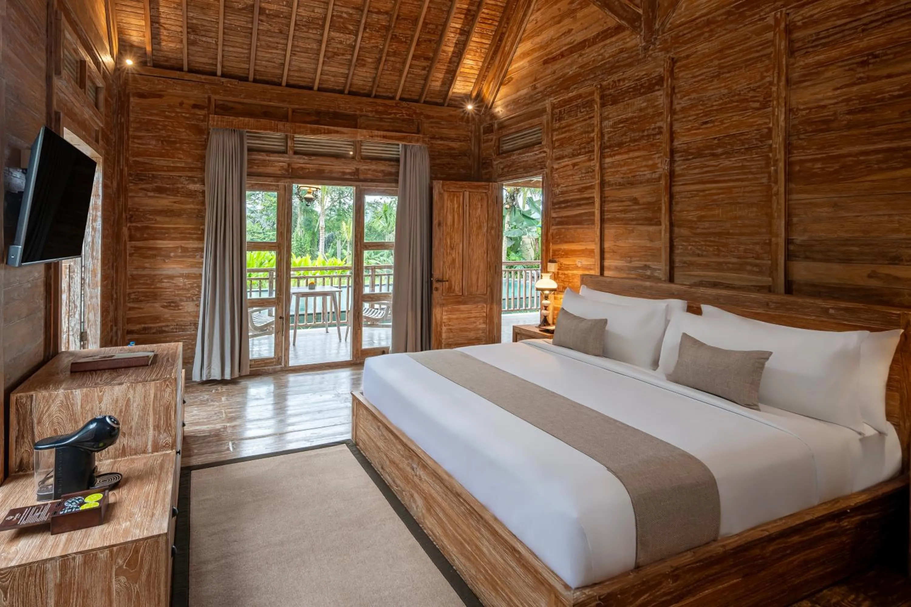 Bed in Emana Abian Taksu