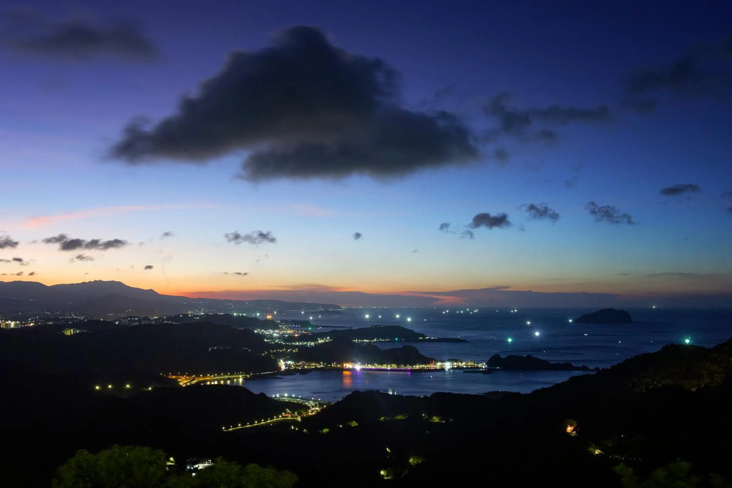 Sea view in OwlStay Jiufen Wander