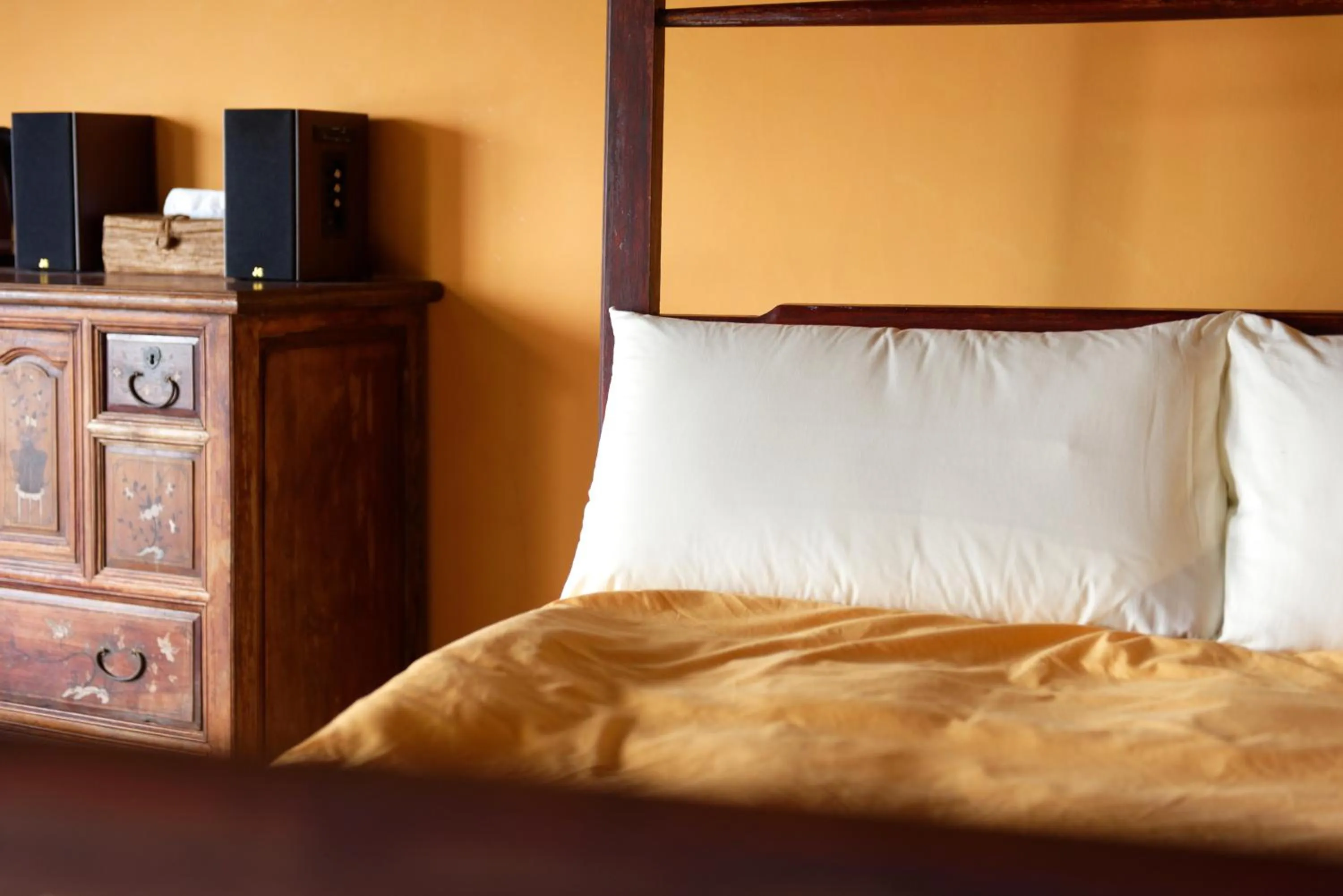 Bed in OwlStay Jiufen Wander