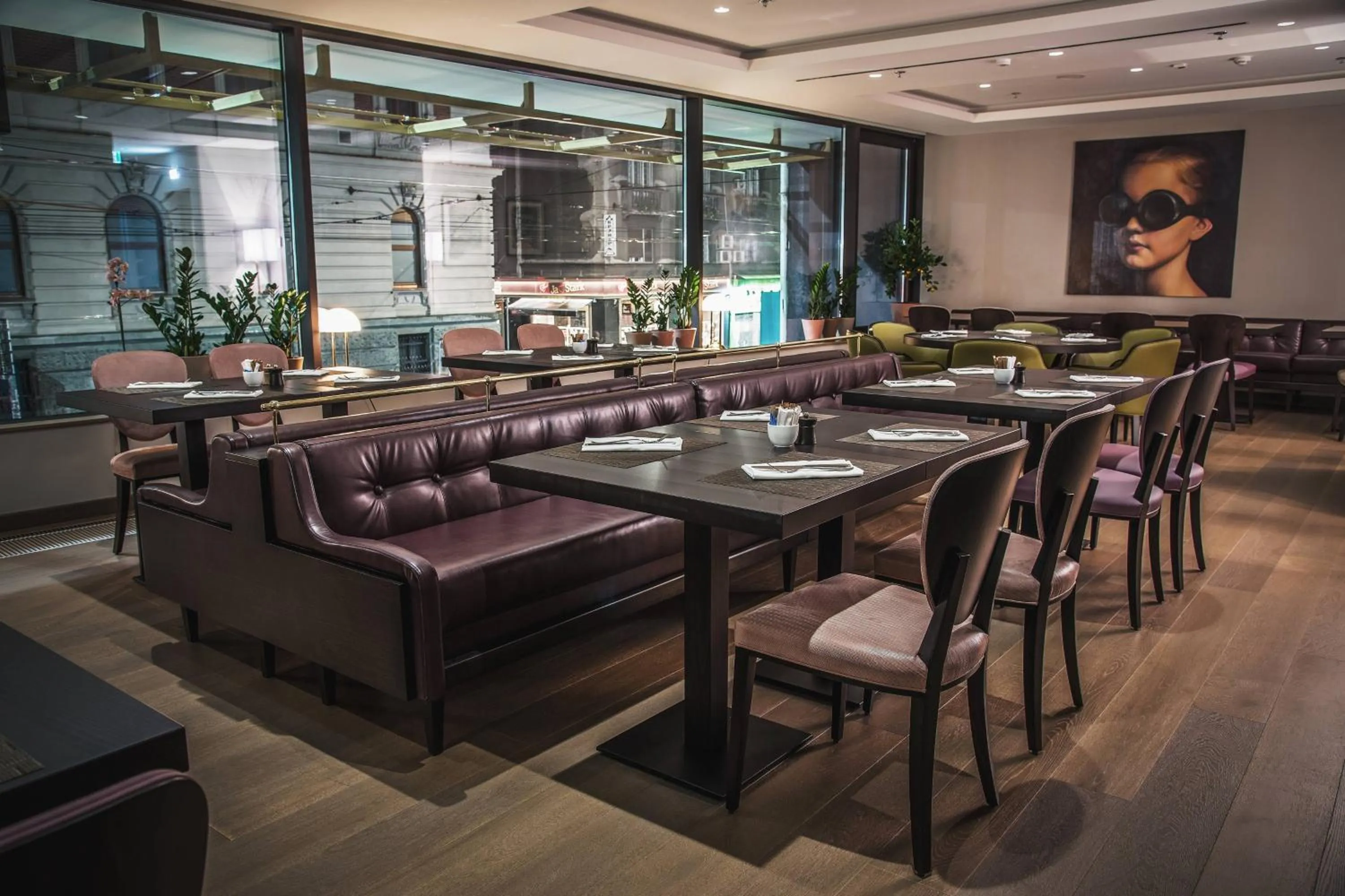 Lounge or bar in Courtyard by Marriott Belgrade City Center