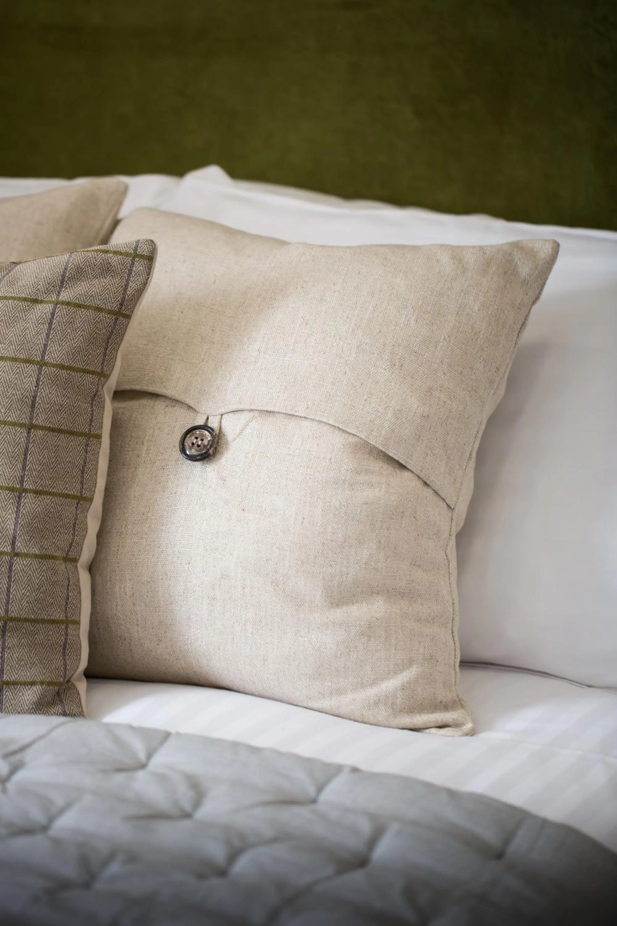 Bedroom, Bed in Darlington Arms