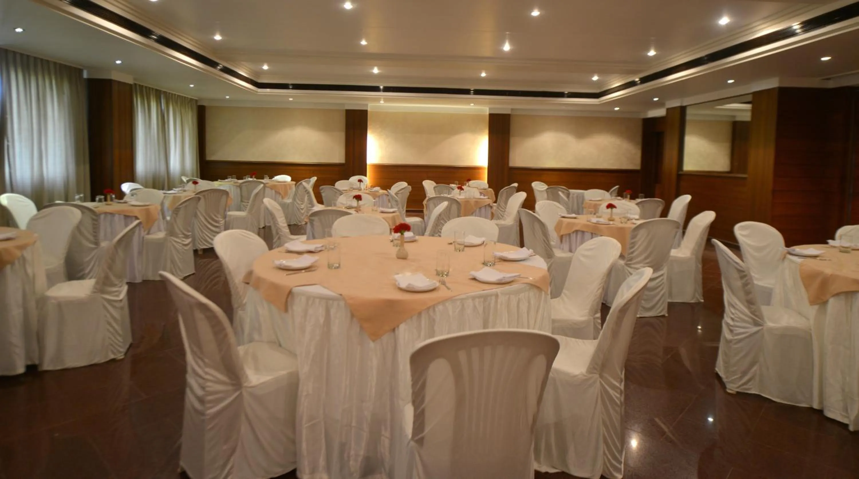 Meeting/conference room in The Fern Kesarval Hotel & Spa, Verna Plateau - Goa