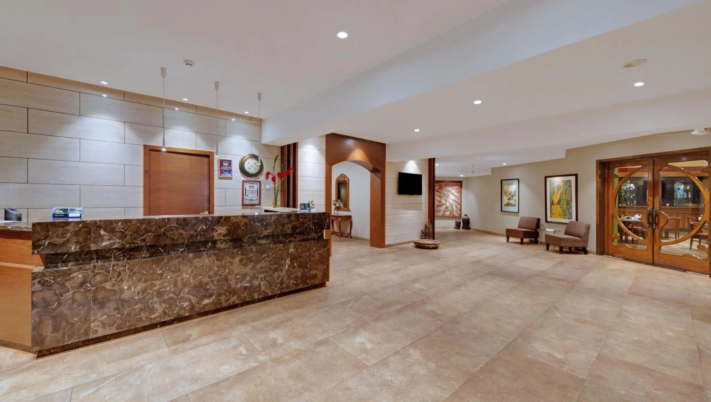 Lobby or reception in The Fern Kesarval Hotel & Spa, Verna Plateau - Goa
