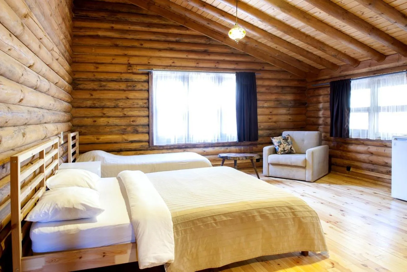 Bed in Iznik Askania