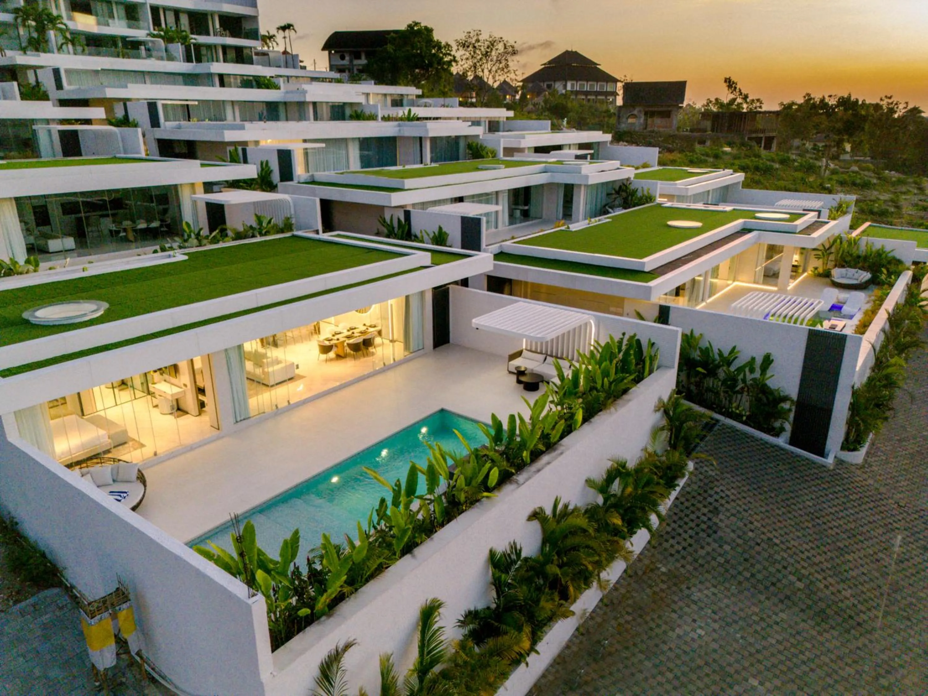 Pool view in Sky Star Uluwatu