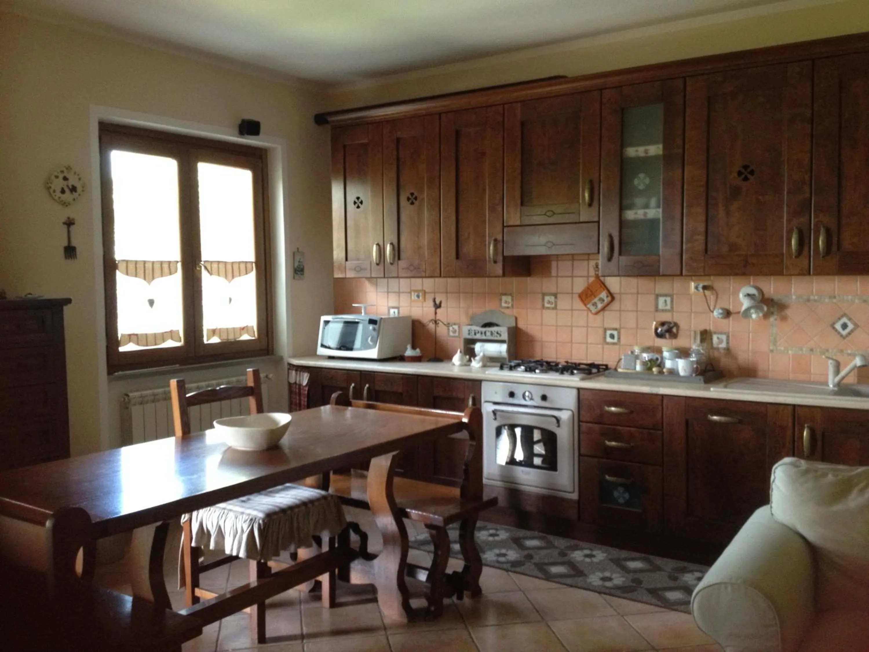 Kitchen or kitchenette in Bed And Bikers