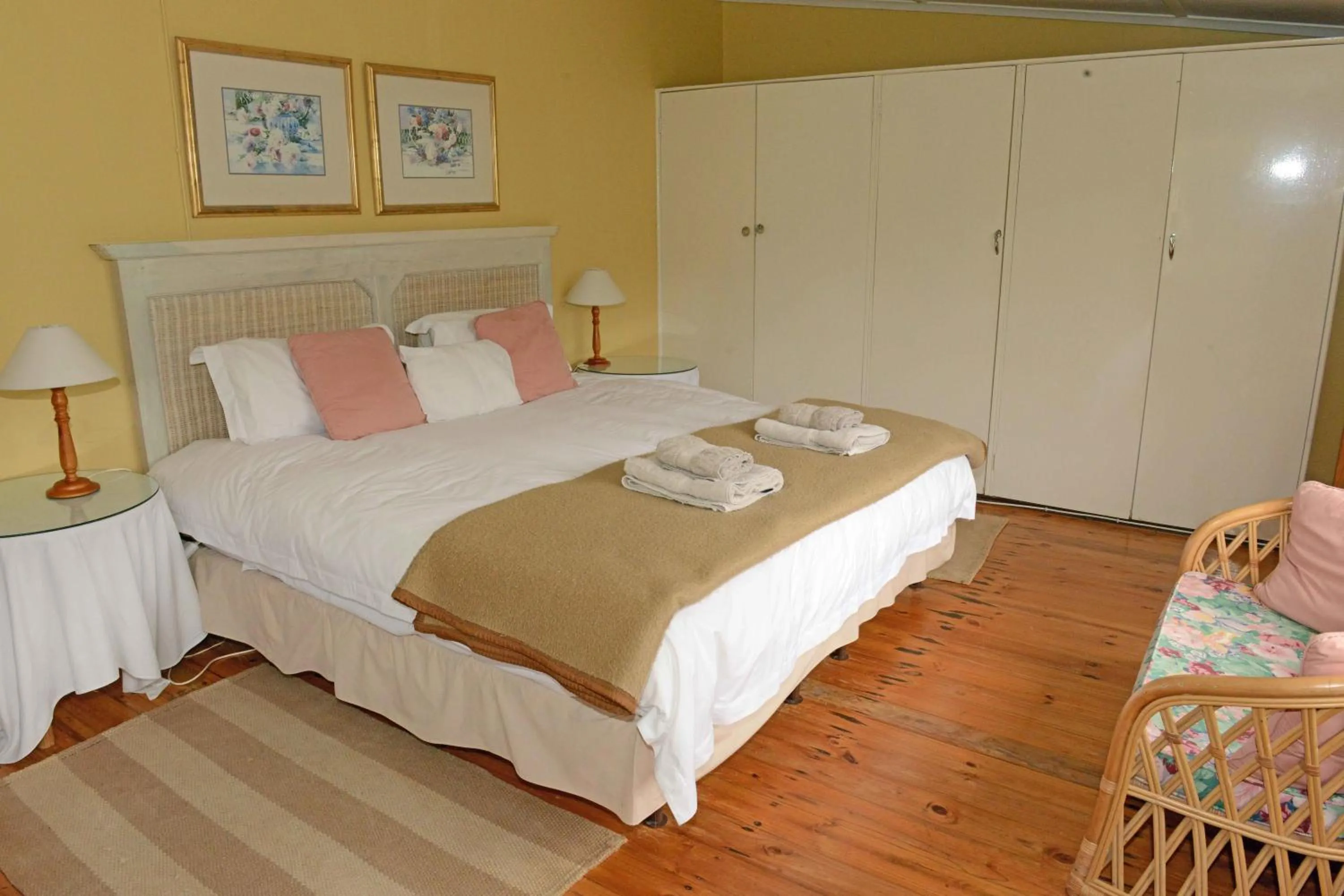 Bedroom, Bed in Mkomazana Mountain Cottages