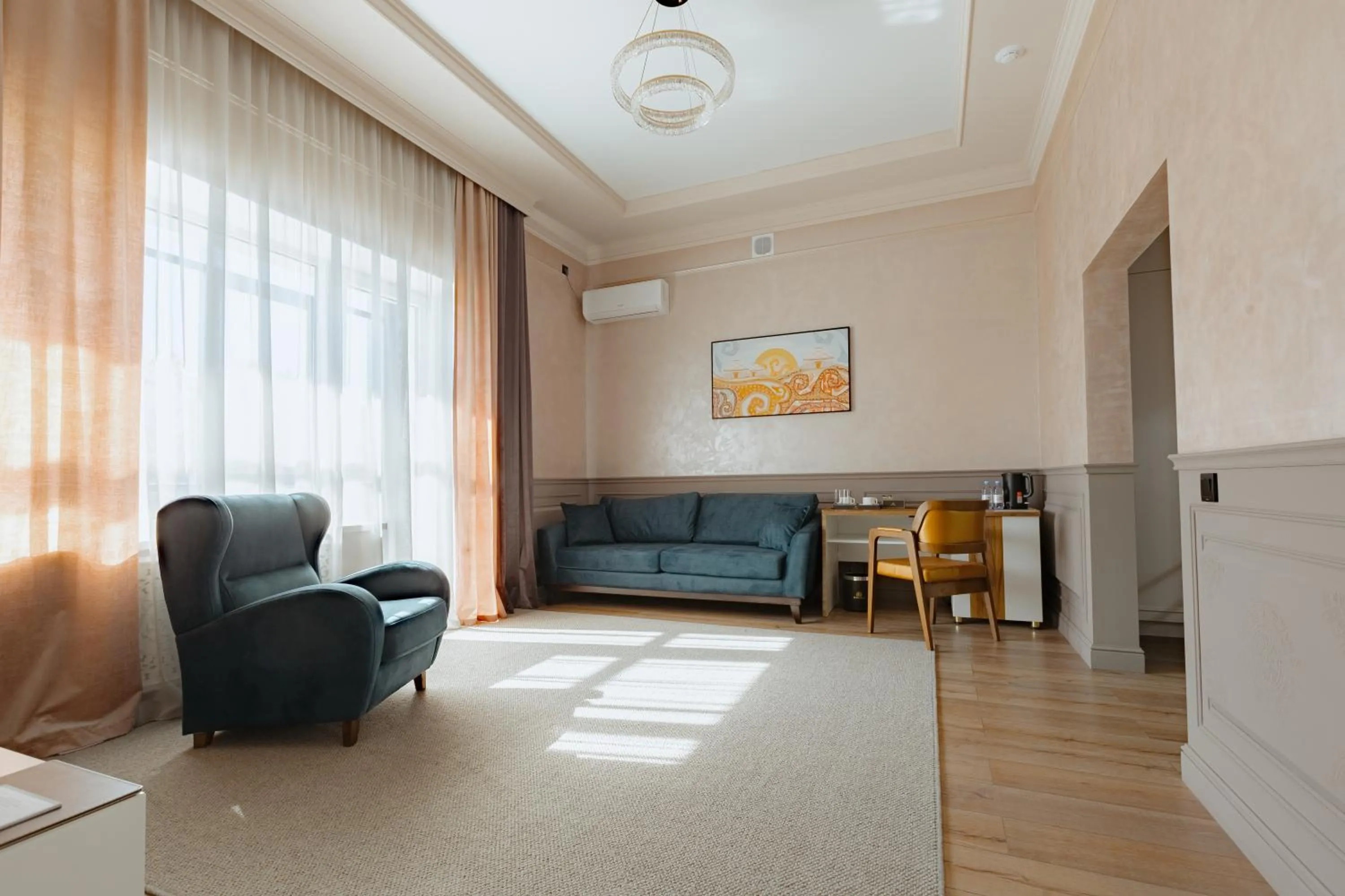 Deluxe Double Room in Beibarys Hotel