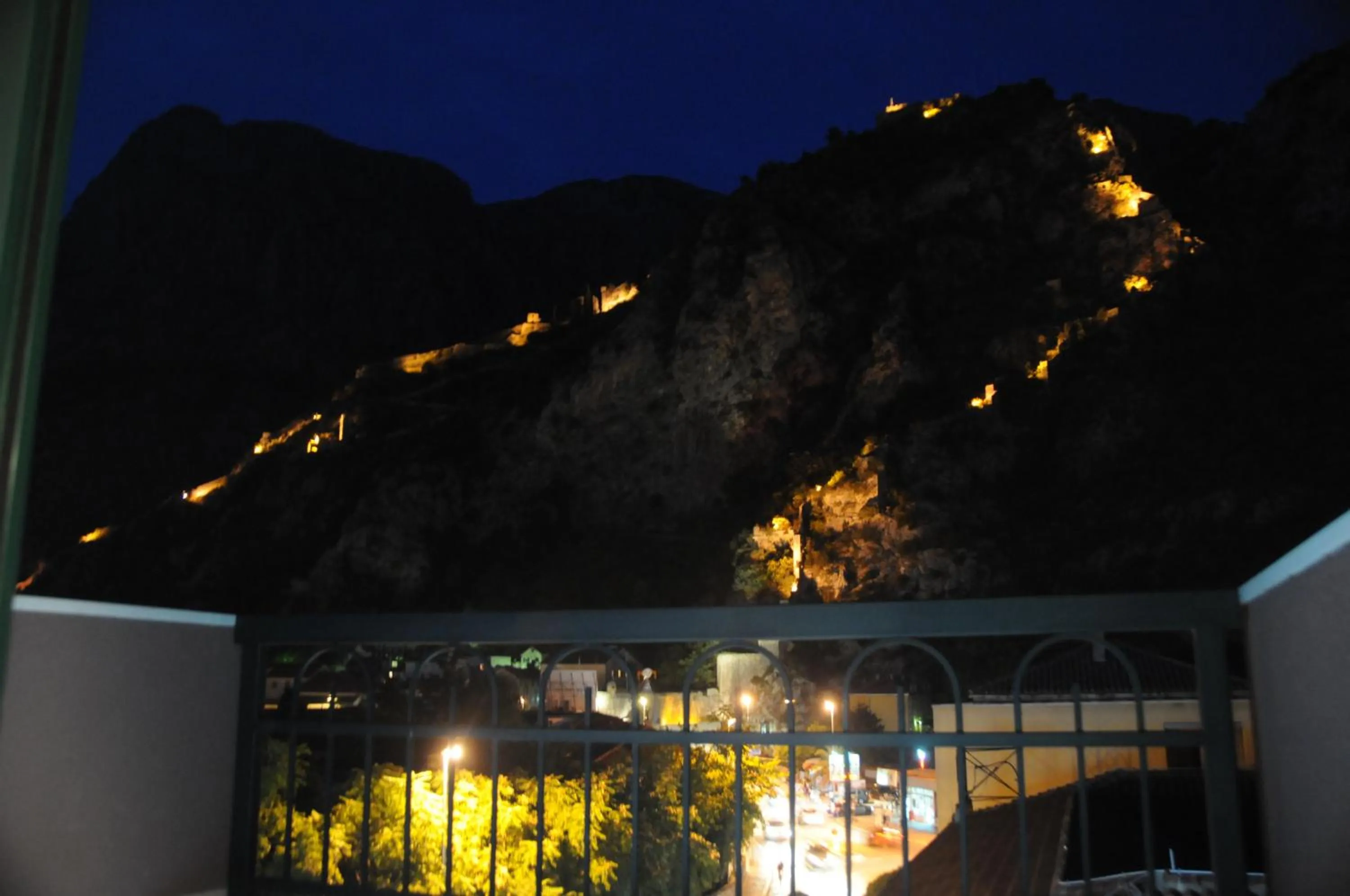 City view in Hotel Porto In