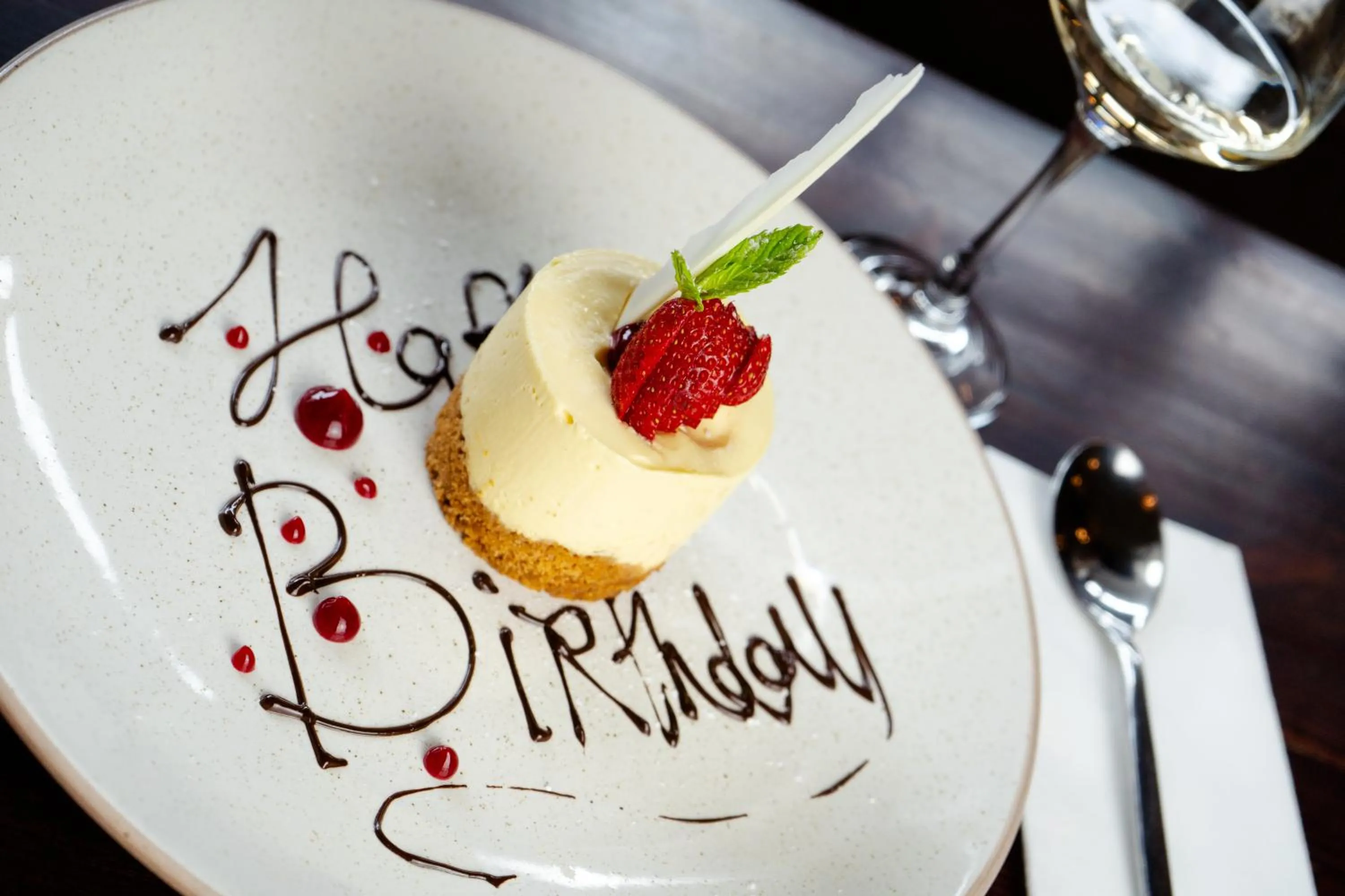 Lakeside Manor Hotel