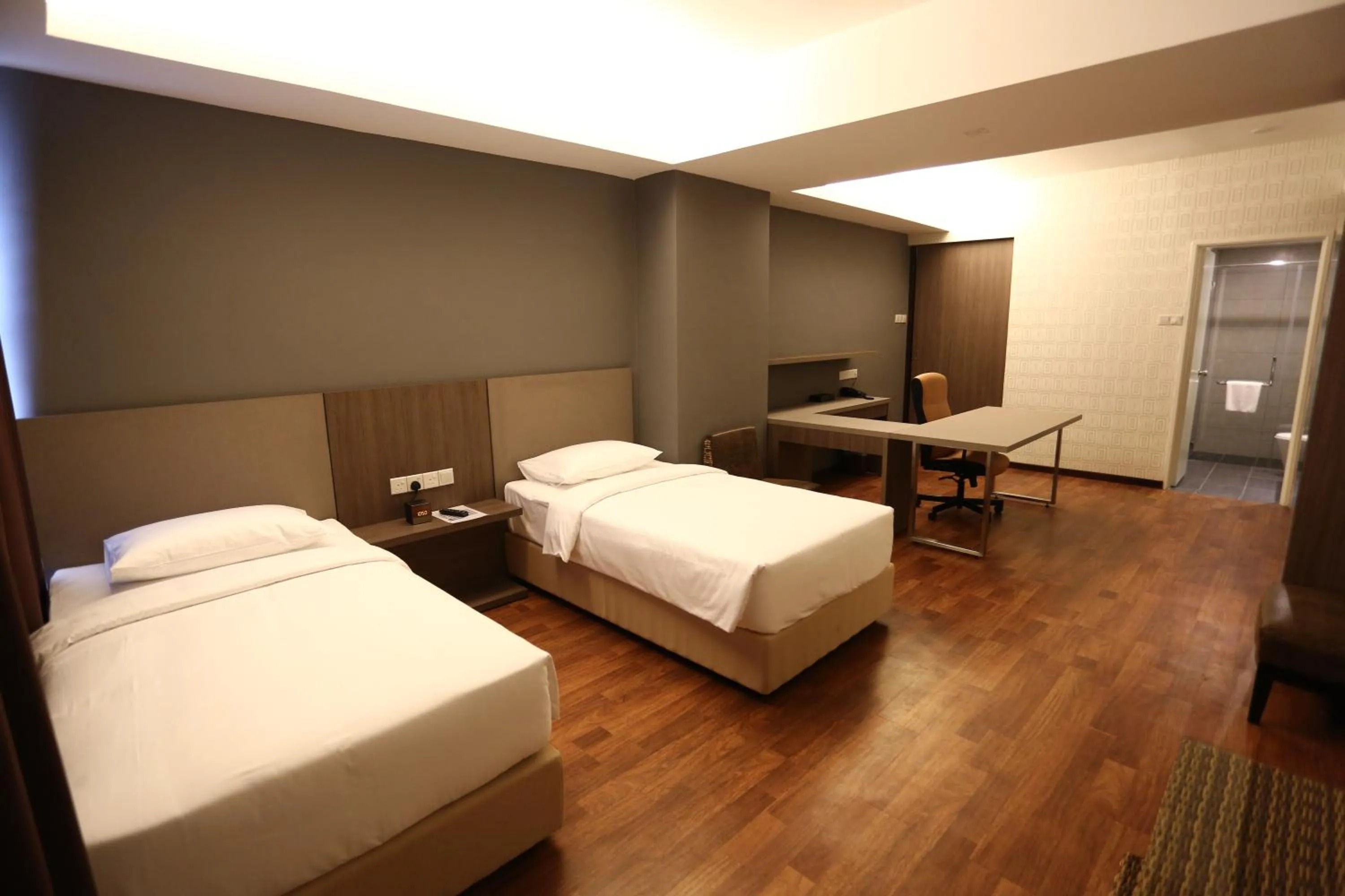 Bedroom, Bed in Nexus Business Suite Hotel
