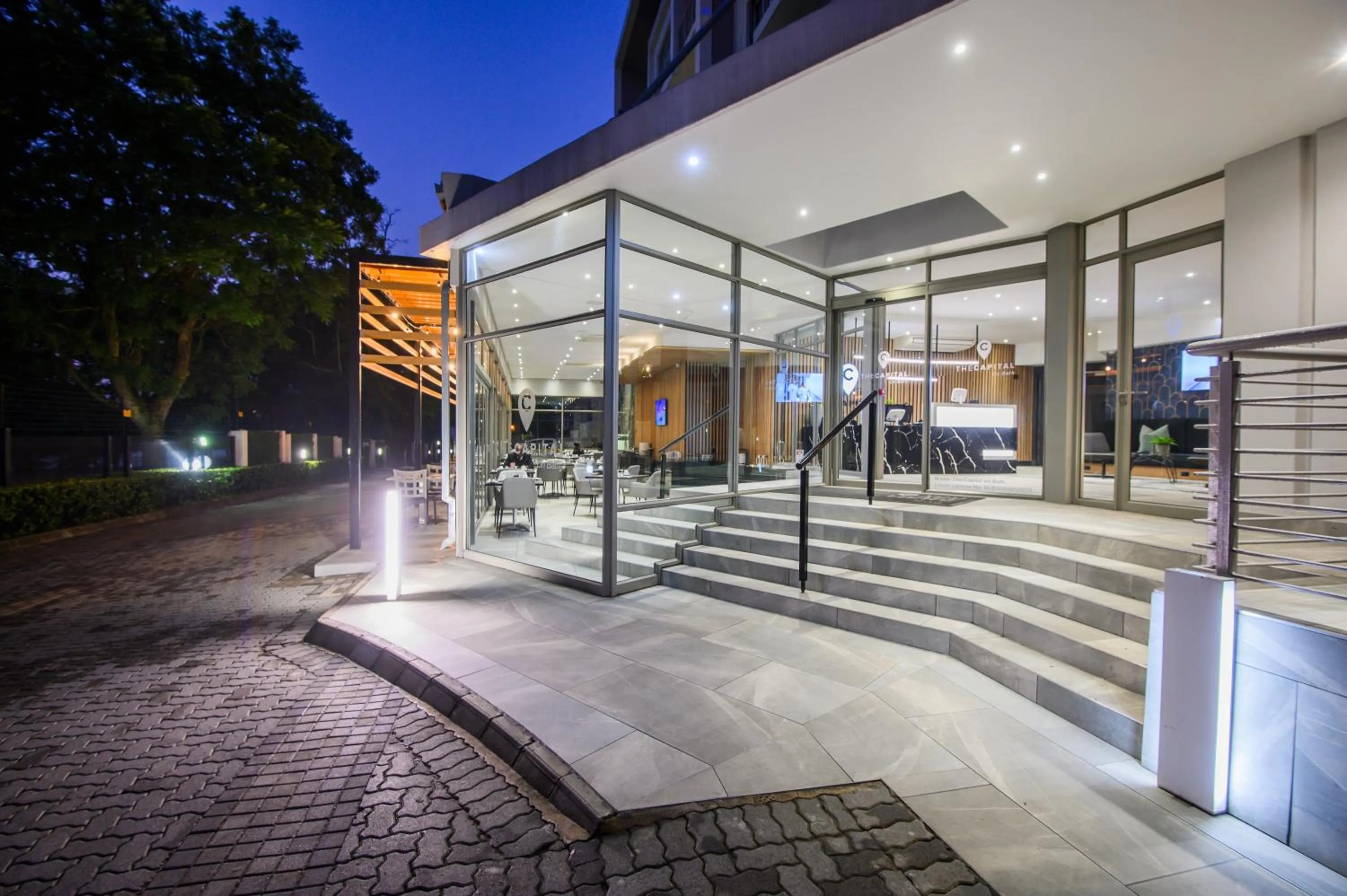 Facade/entrance in The Capital on Bath