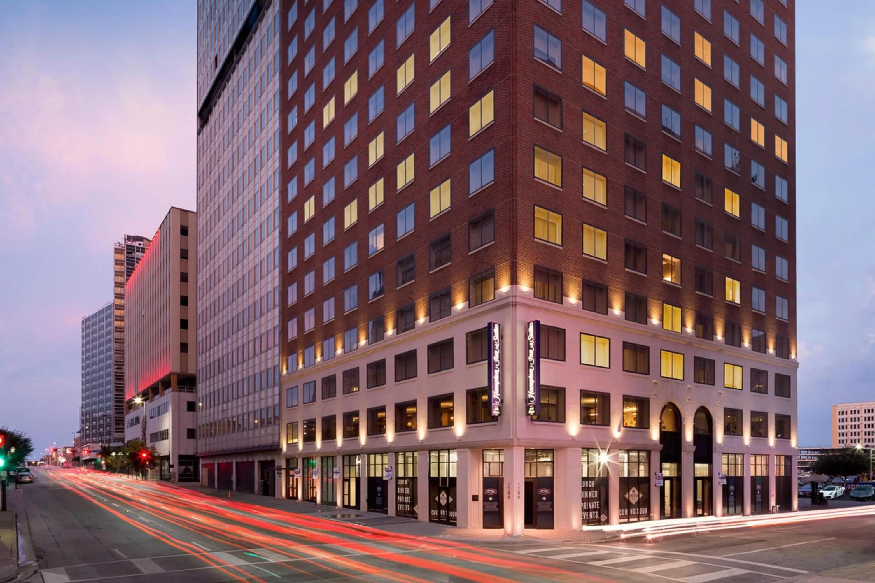 Property building in Hampton Inn & Suites Dallas Downtown