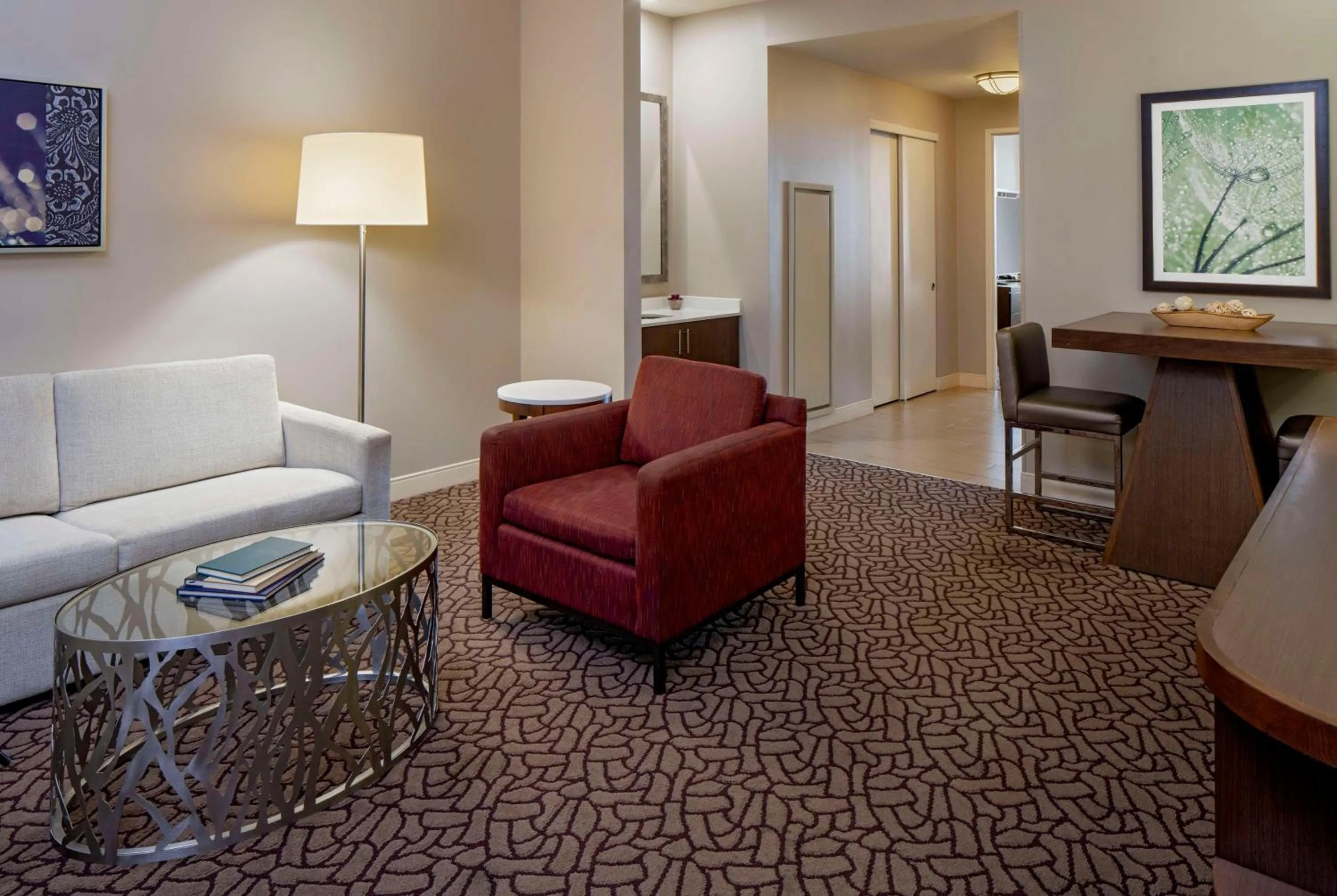 Photo of the whole room in Hilton Garden Inn Downtown Dallas