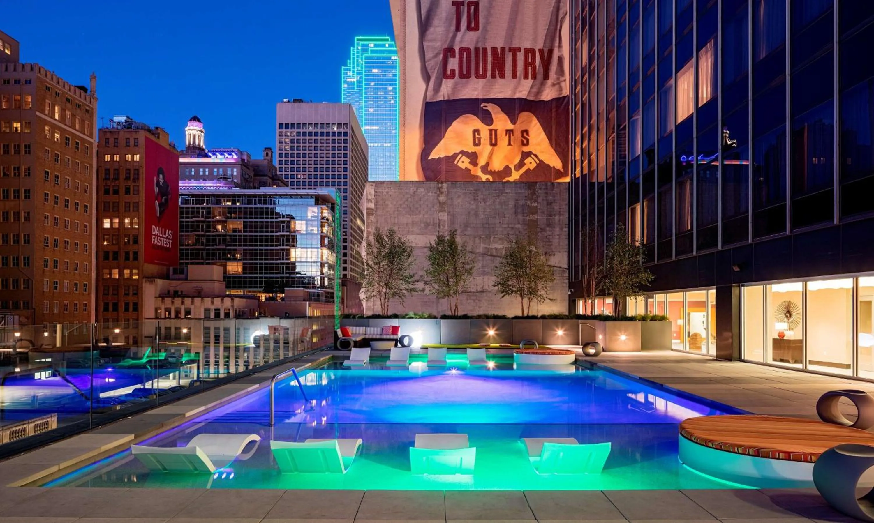 Pool view in Hilton Garden Inn Downtown Dallas