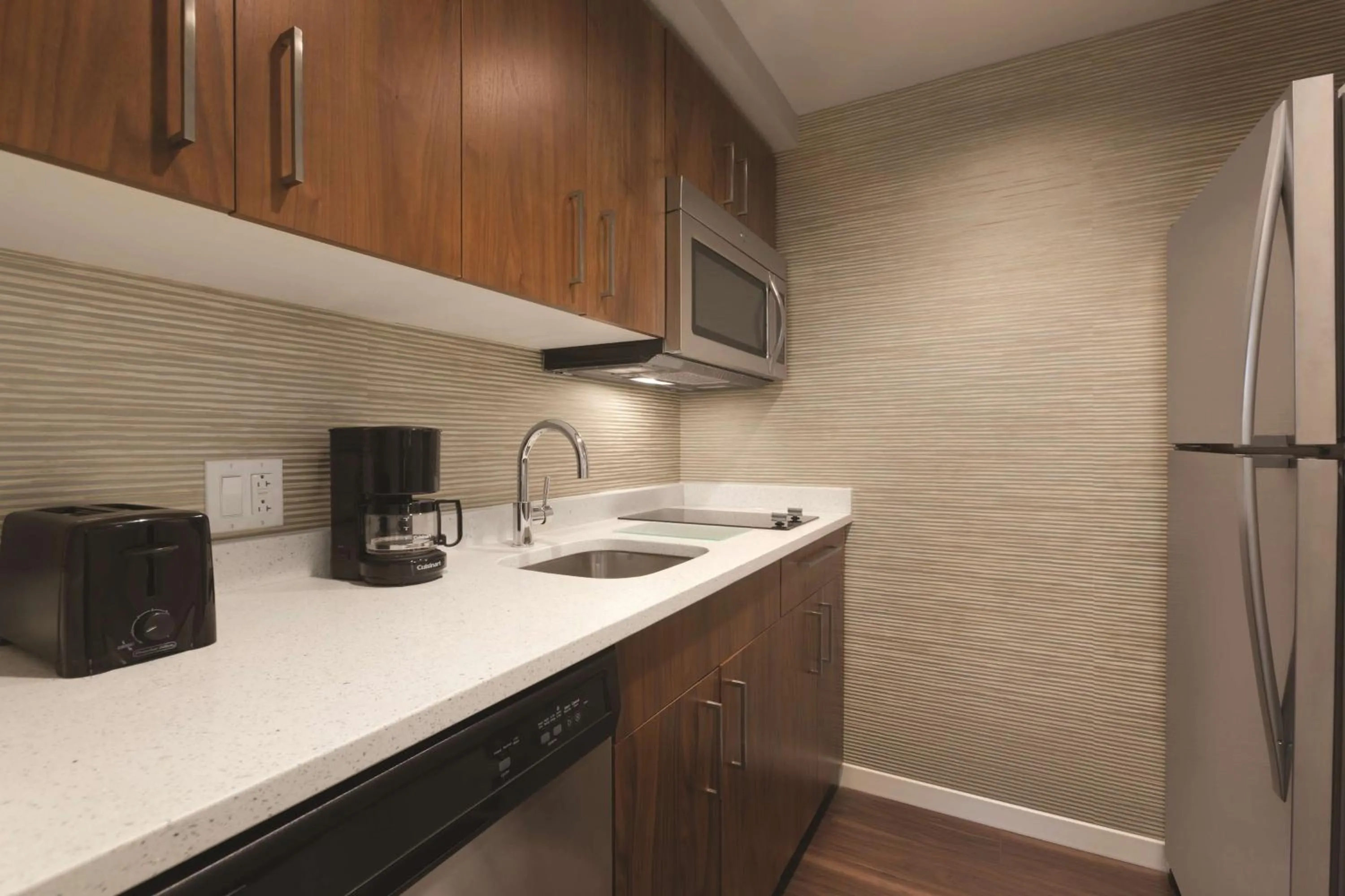 Kitchen or kitchenette in Homewood Suites by Hilton Pittsburgh Downtown
