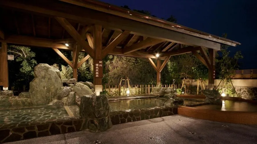 Toretore Village Nanki Shirahama