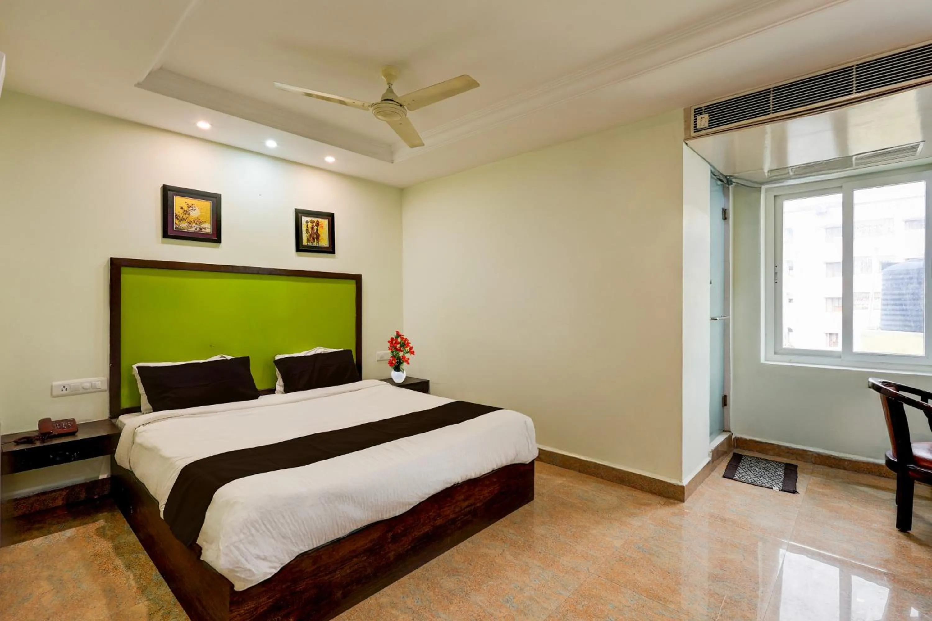 Bedroom, Bed in Townhouse Benz Circle MG Road