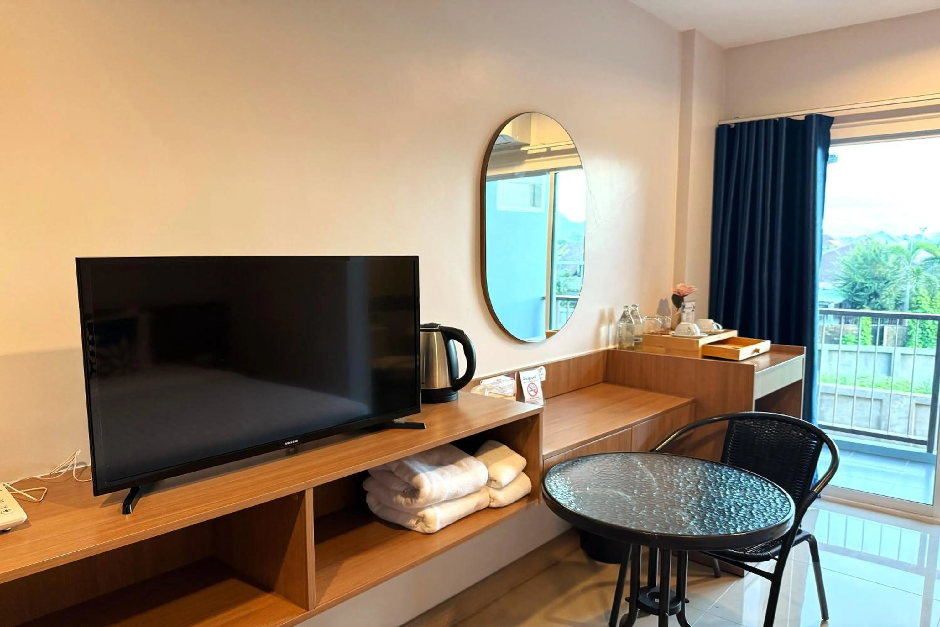 TV and multimedia in SKM Paradise Mae Sai