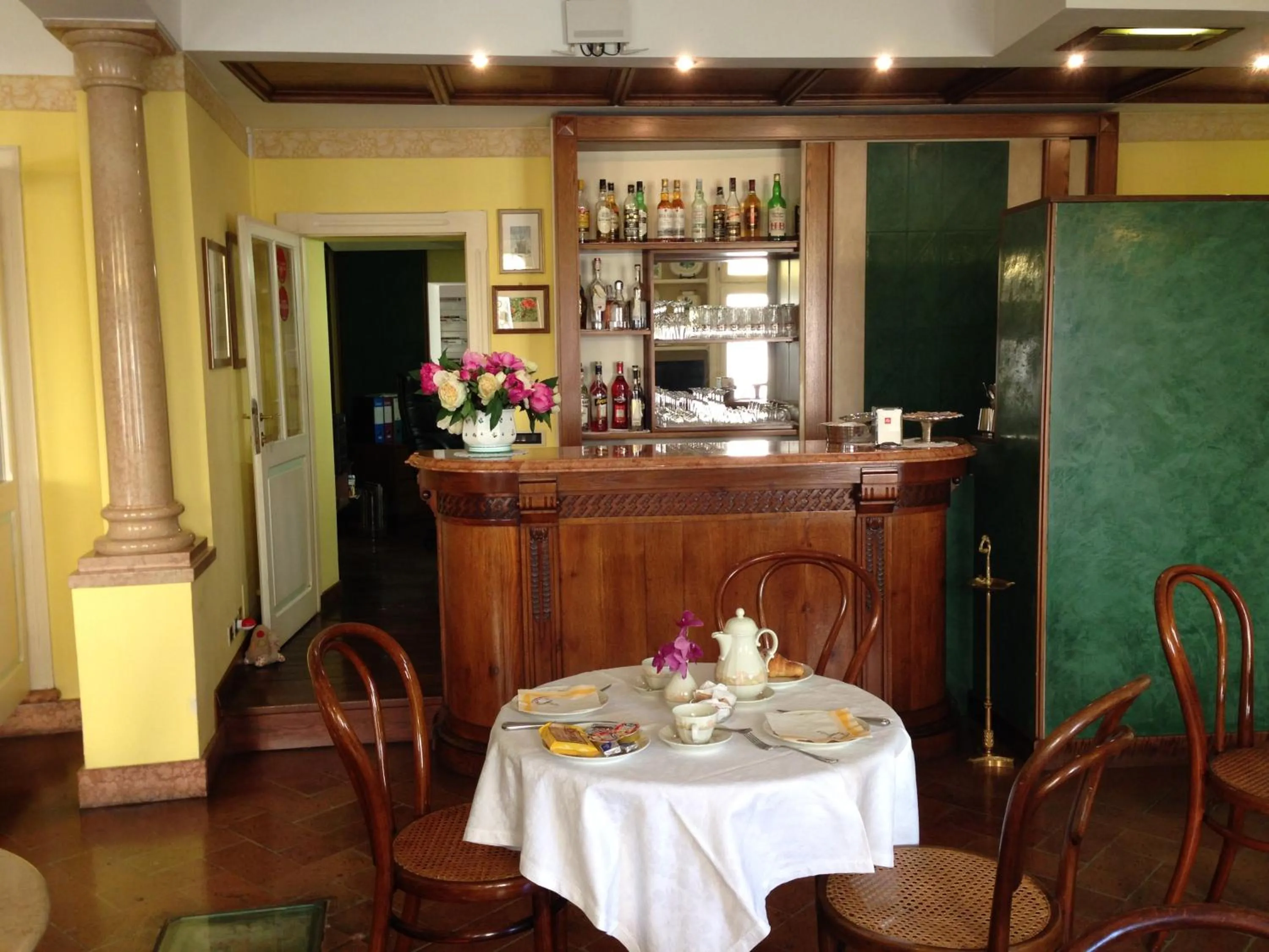 Restaurant/places to eat in Hotel San Genesio