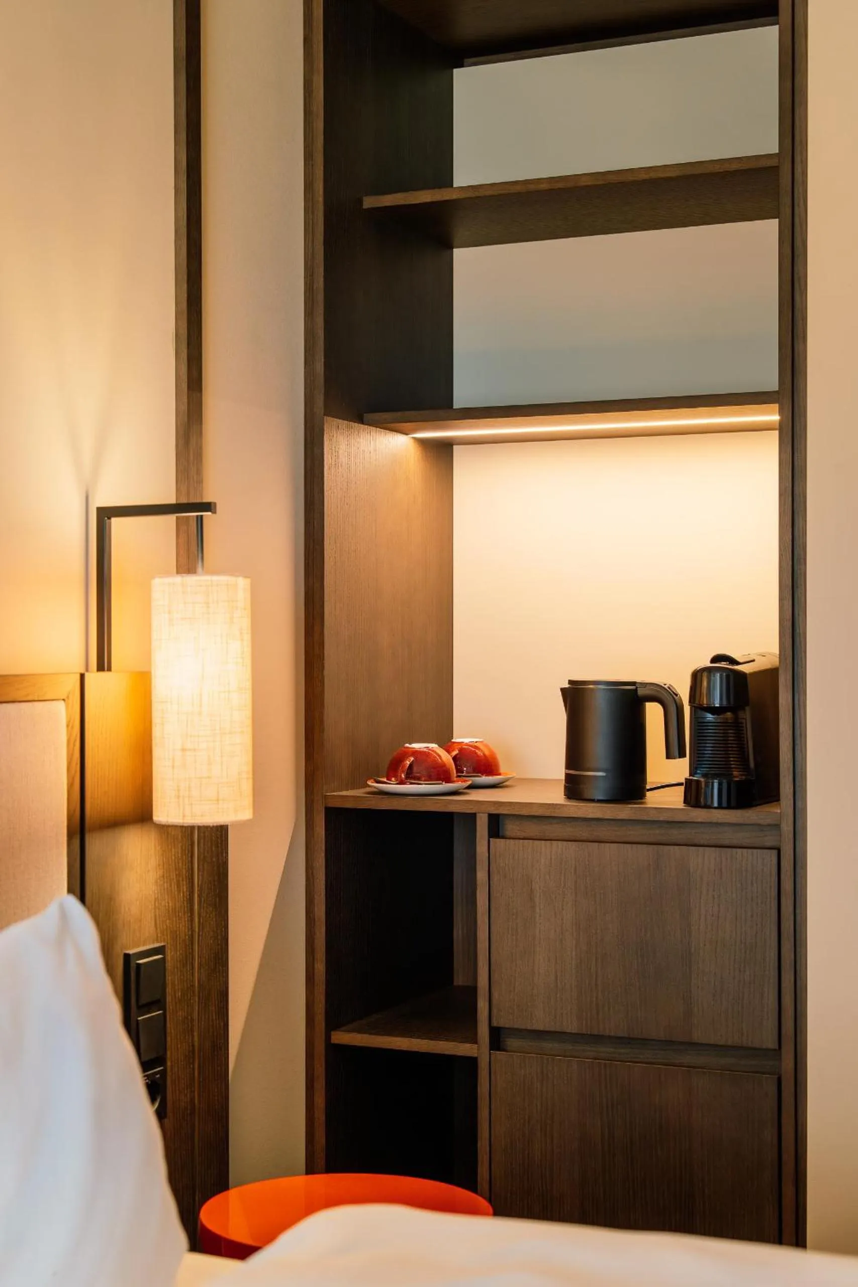 Decorative detail, Bed in Hotel Schani City