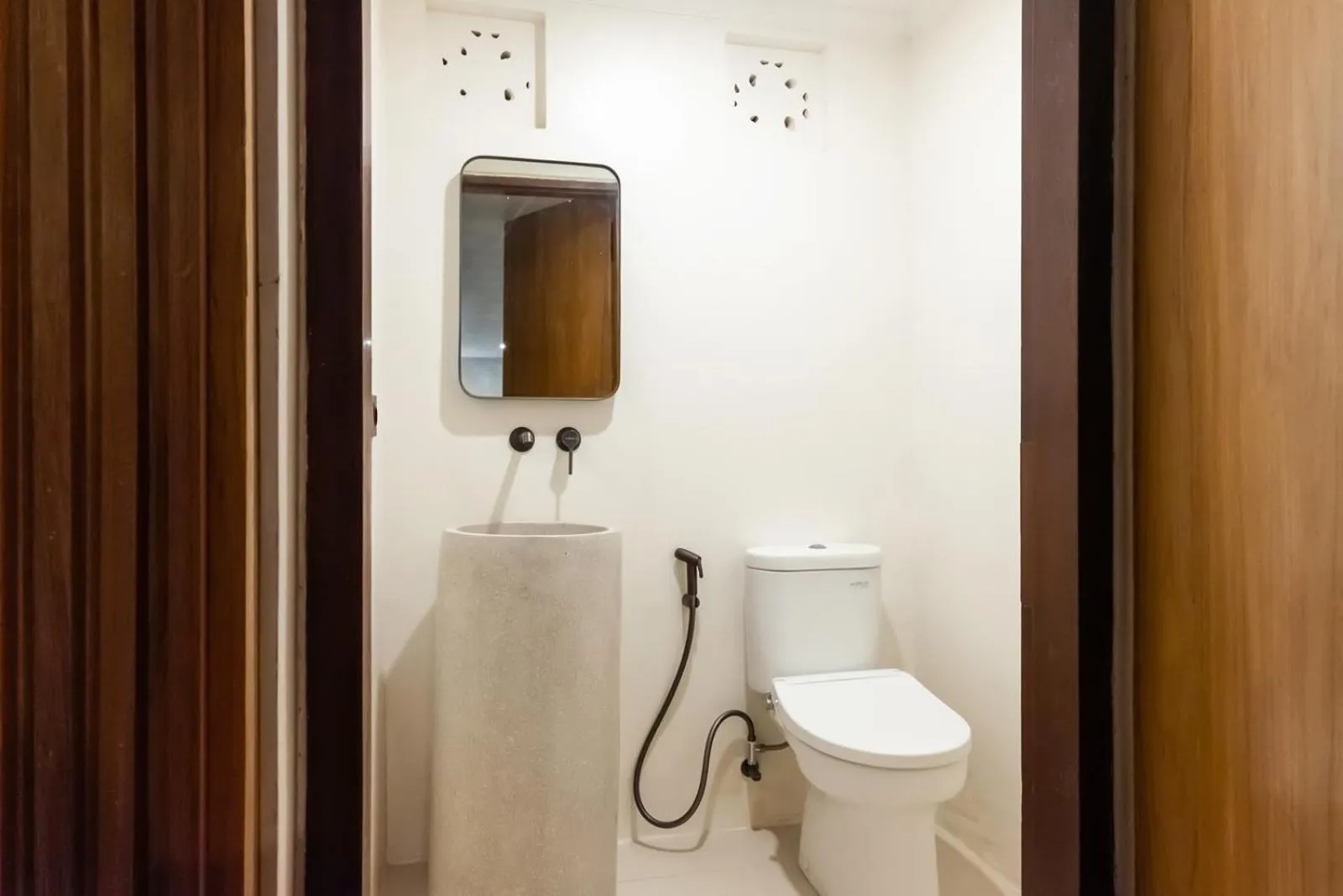 Bathroom in Madeira Casa Canggu, Bali