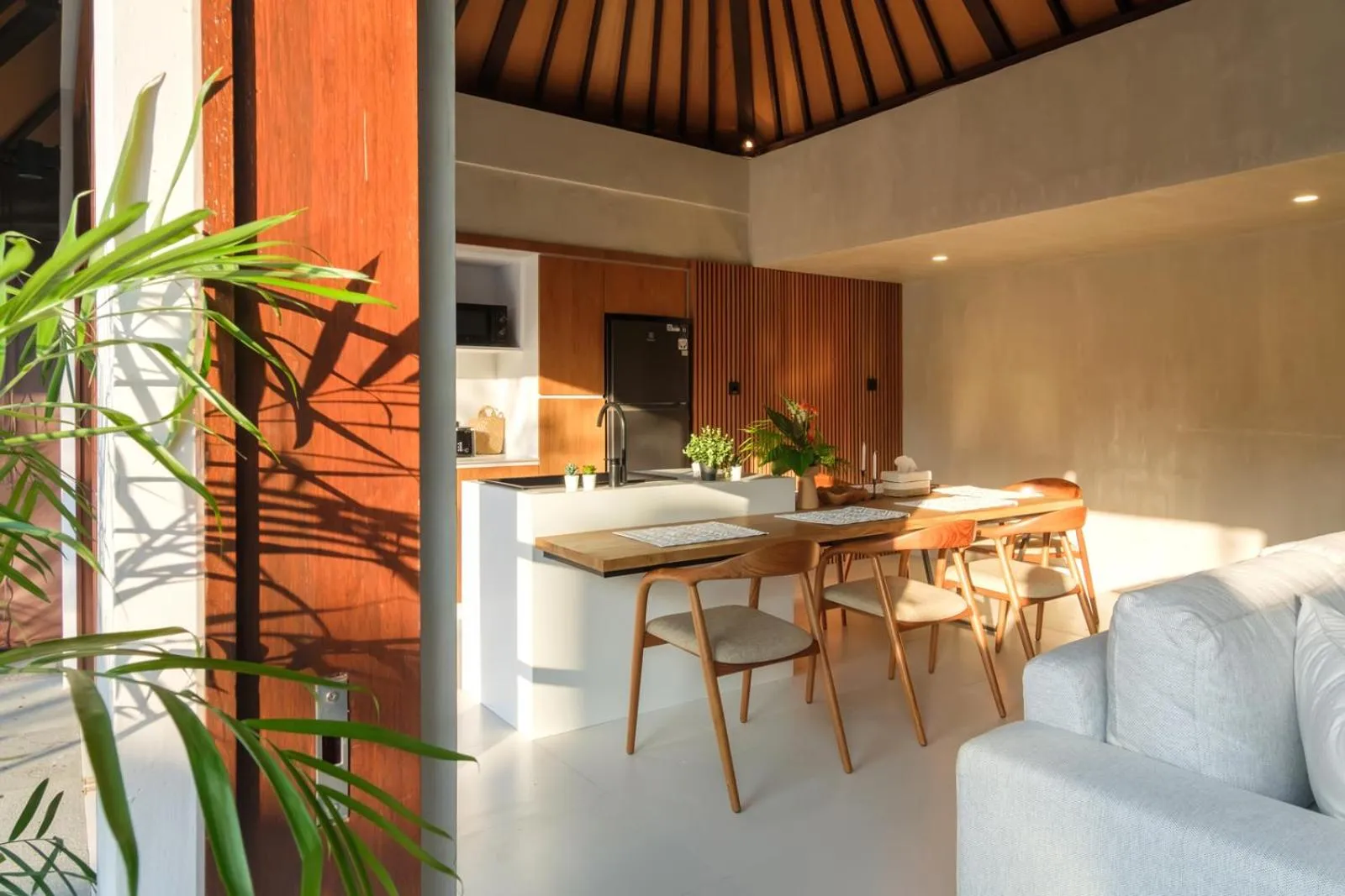 Kitchen or kitchenette in Madeira Casa Canggu, Bali