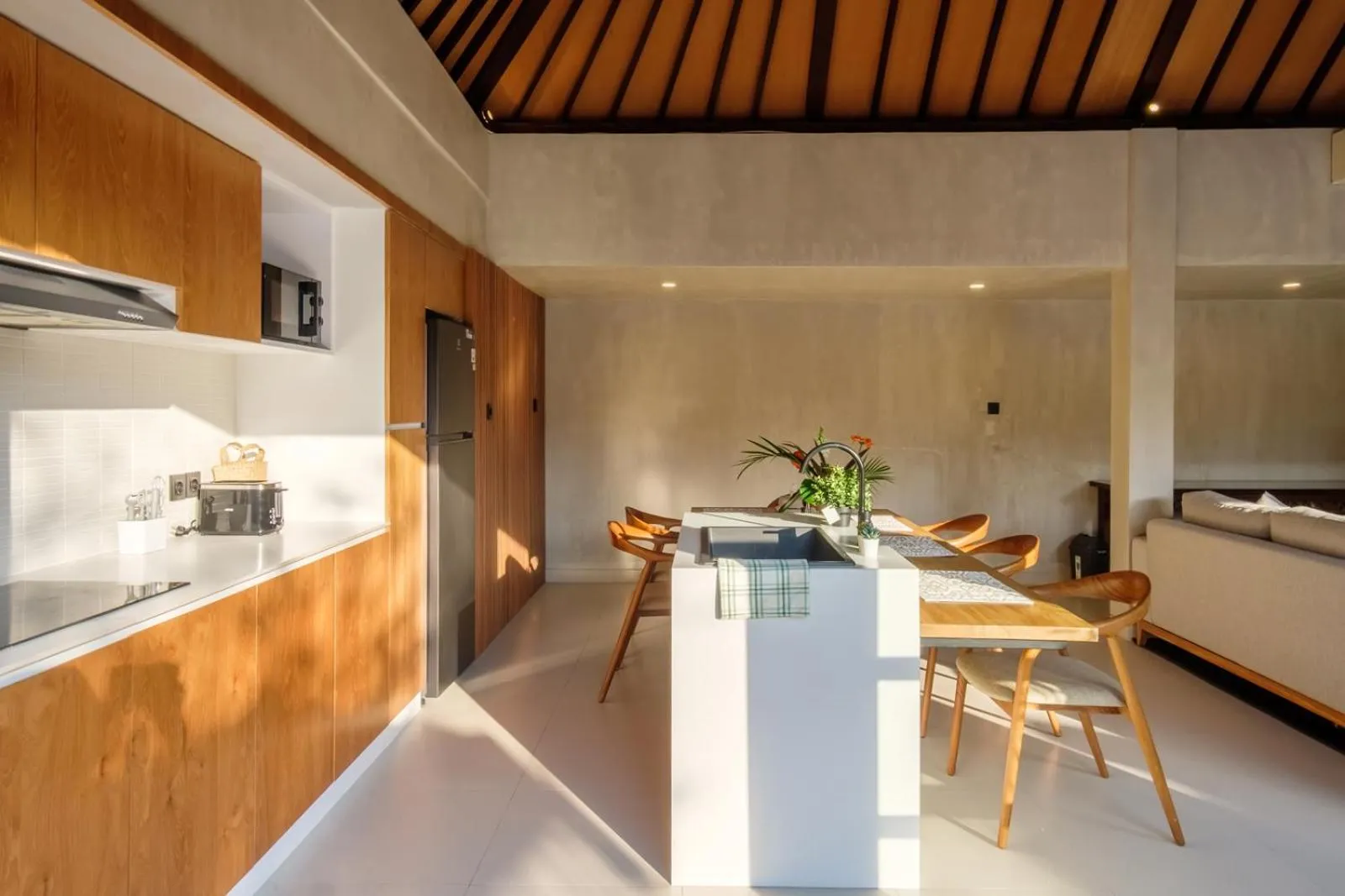 Kitchen or kitchenette in Madeira Casa Canggu, Bali