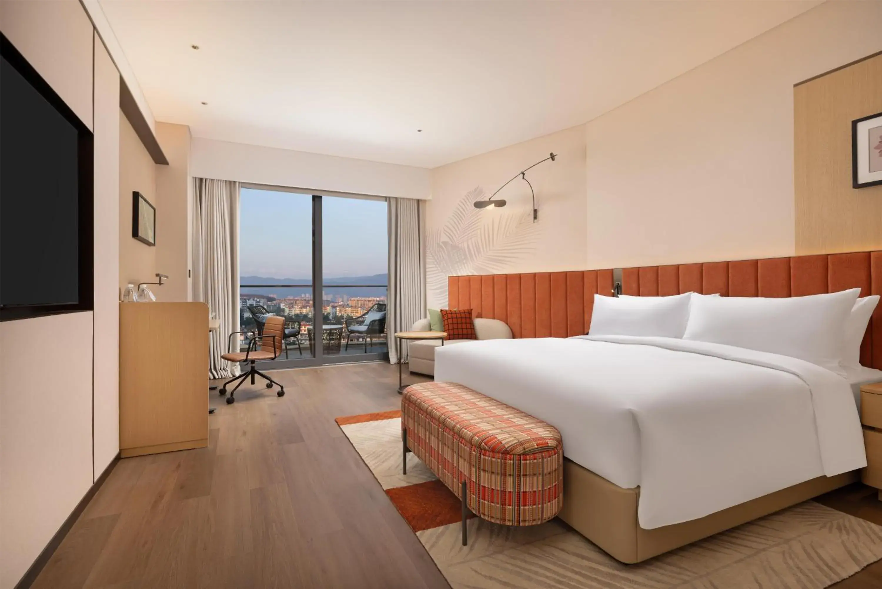 King Room with Garden View in Hilton Garden Inn Xishuangbanna Gasa Airport King Room with Garden View in Hilton Garden Inn Xishuangbanna Gasa Airport