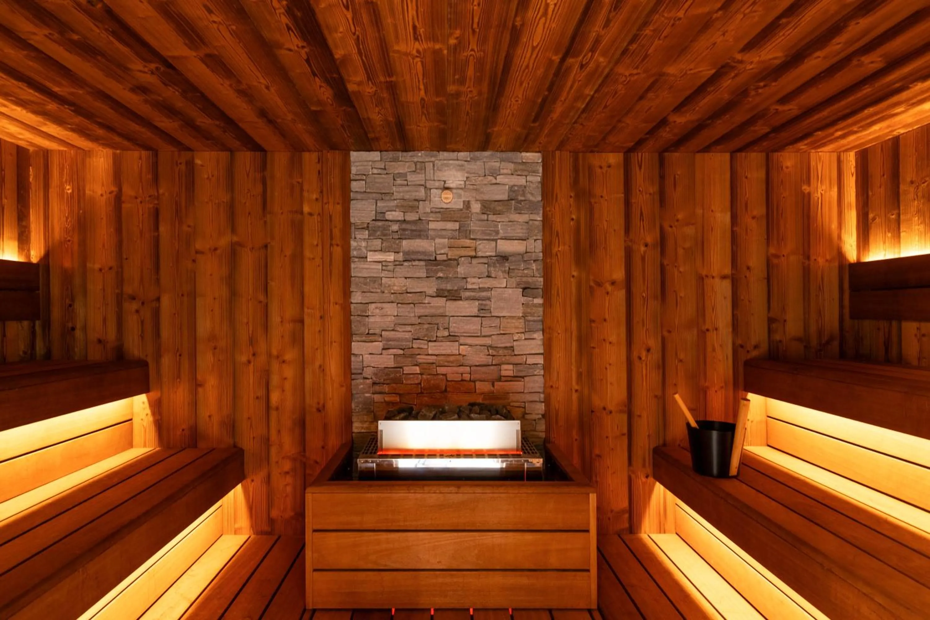 Sauna in Dent Blanche Resort - TemptingPlaces Collection
