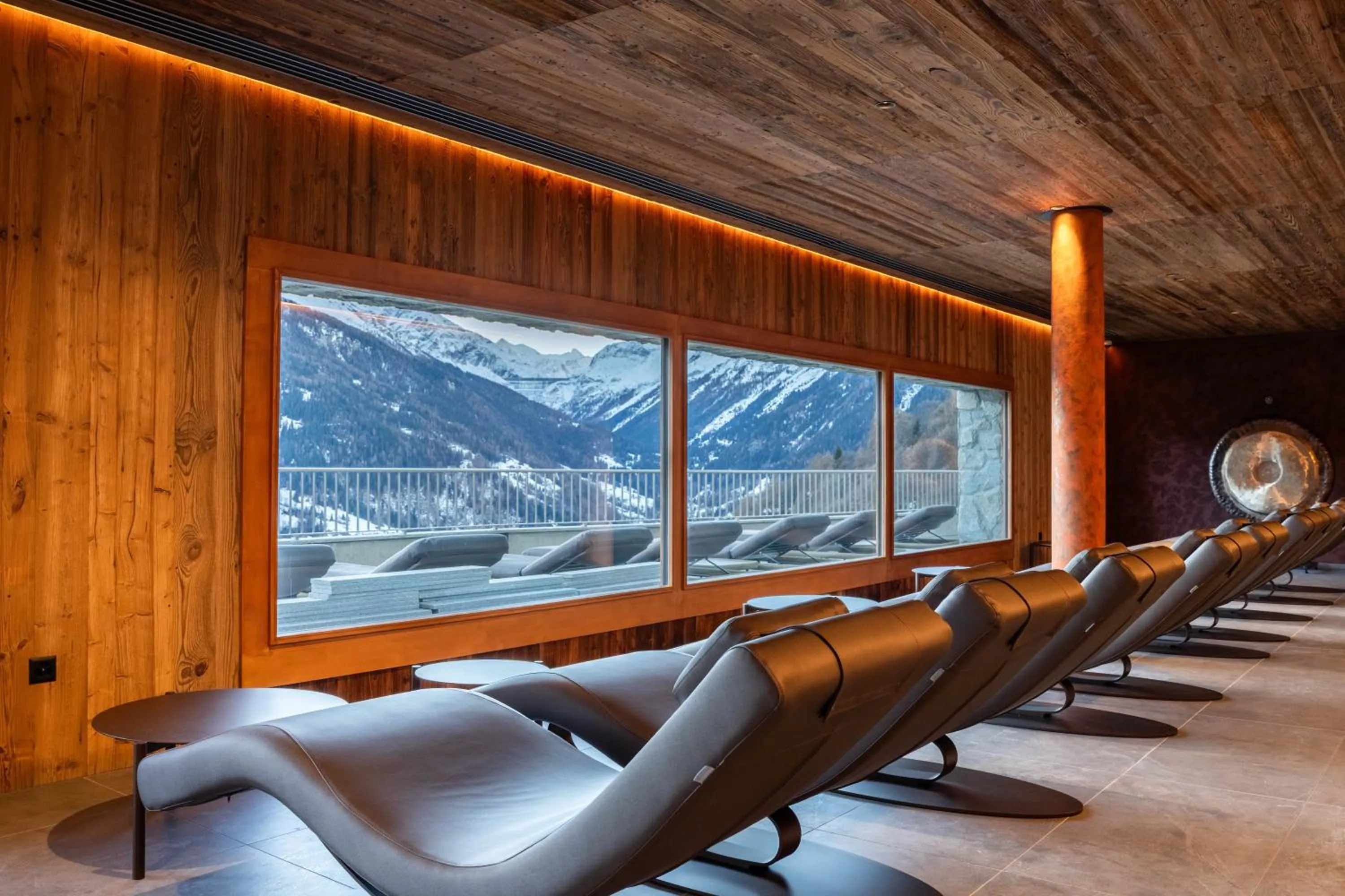 Spa and wellness centre/facilities in Dent Blanche Resort - TemptingPlaces Collection