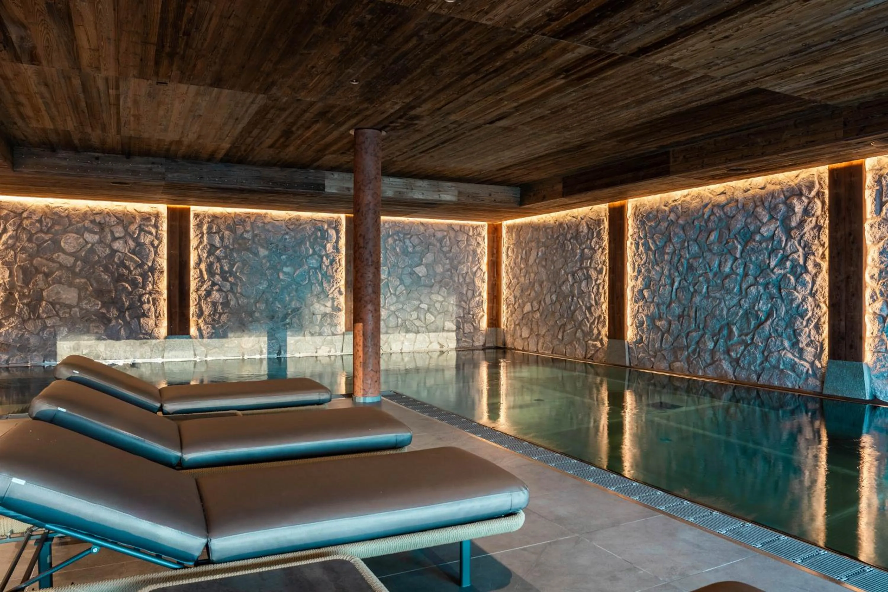 Spa and wellness centre/facilities in Dent Blanche Resort - TemptingPlaces Collection