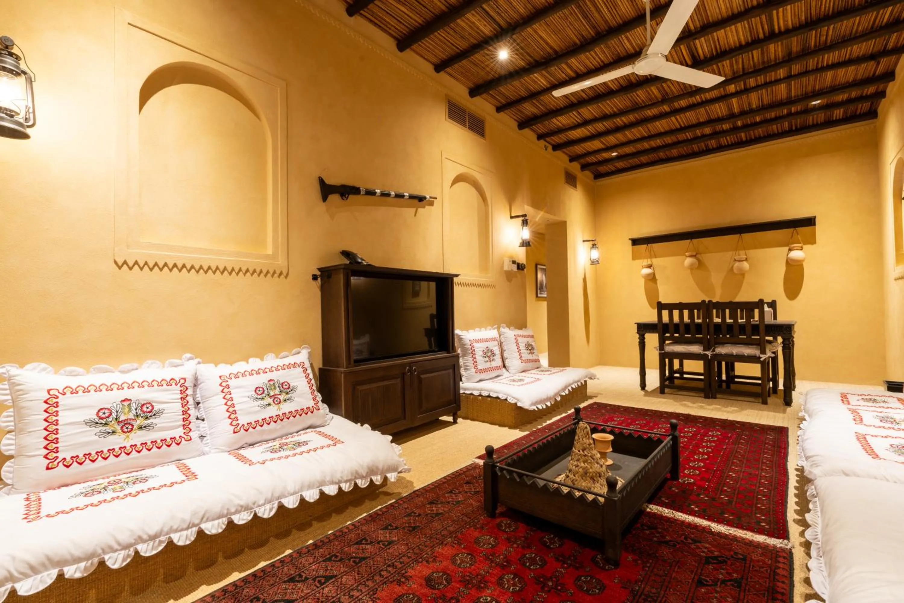 Living room, Bed in The Luxe Retreat Hotel Apartments