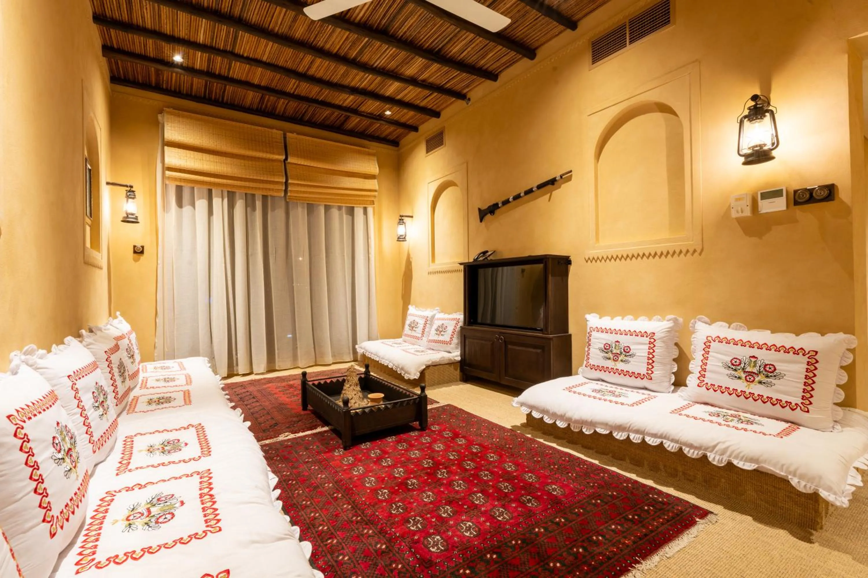 Living room, Bed in The Luxe Retreat Hotel Apartments