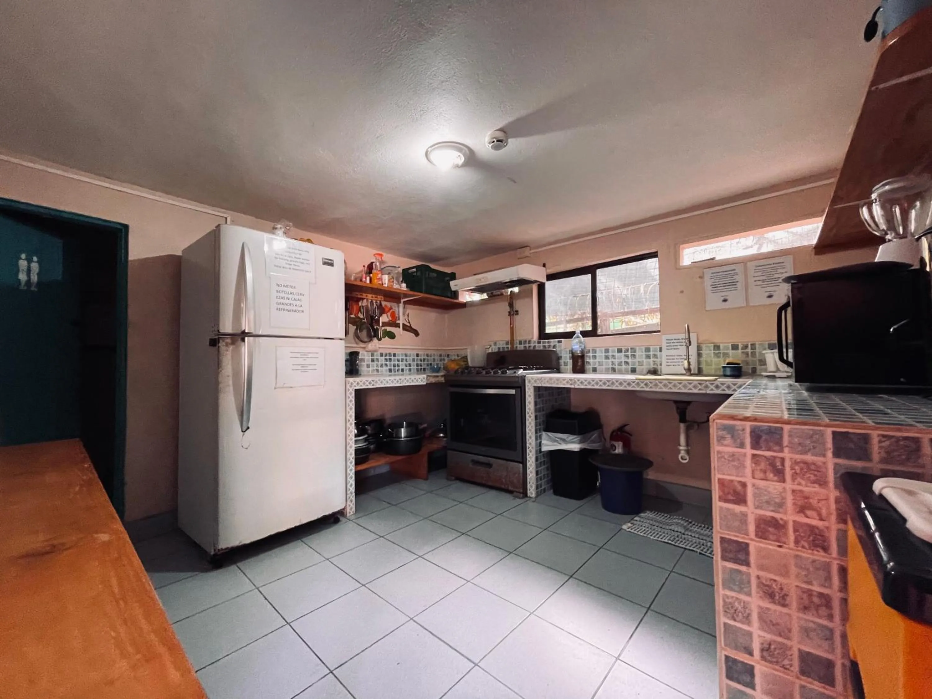 Kitchen or kitchenette in Blue Iguana