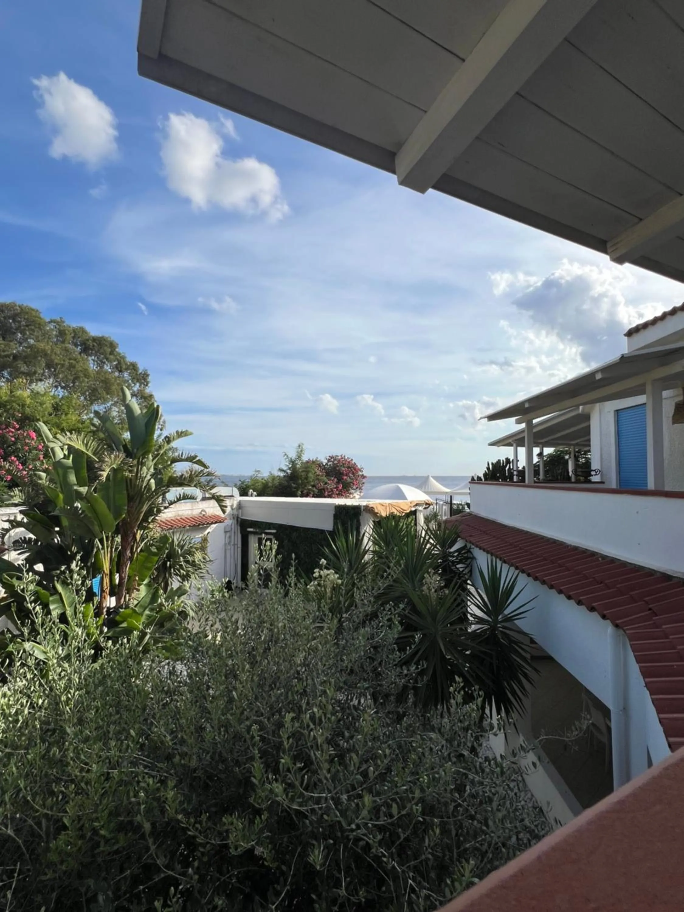 Property building in Regent Beachotel