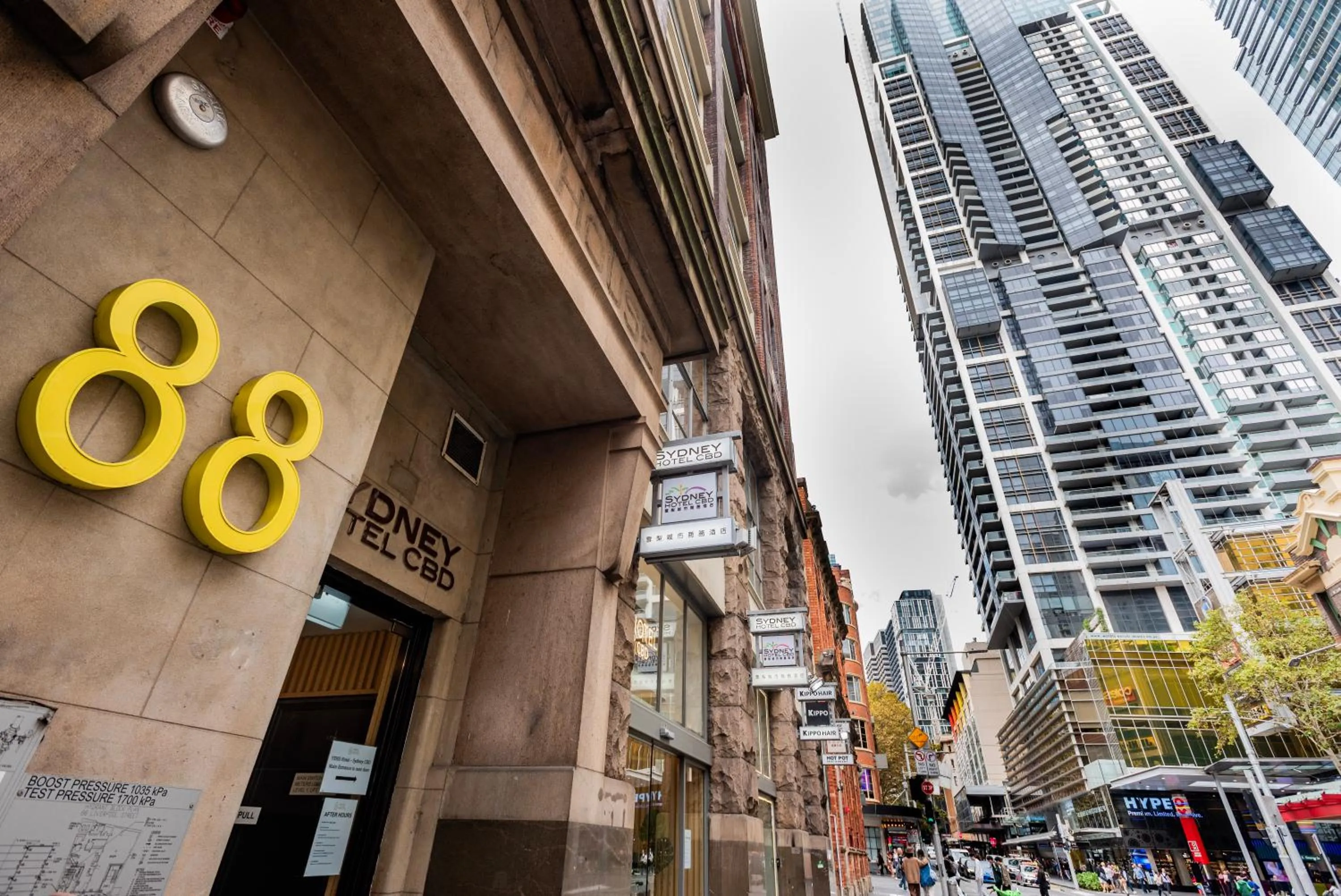 Street view in YEHS Hotel Sydney CBD
