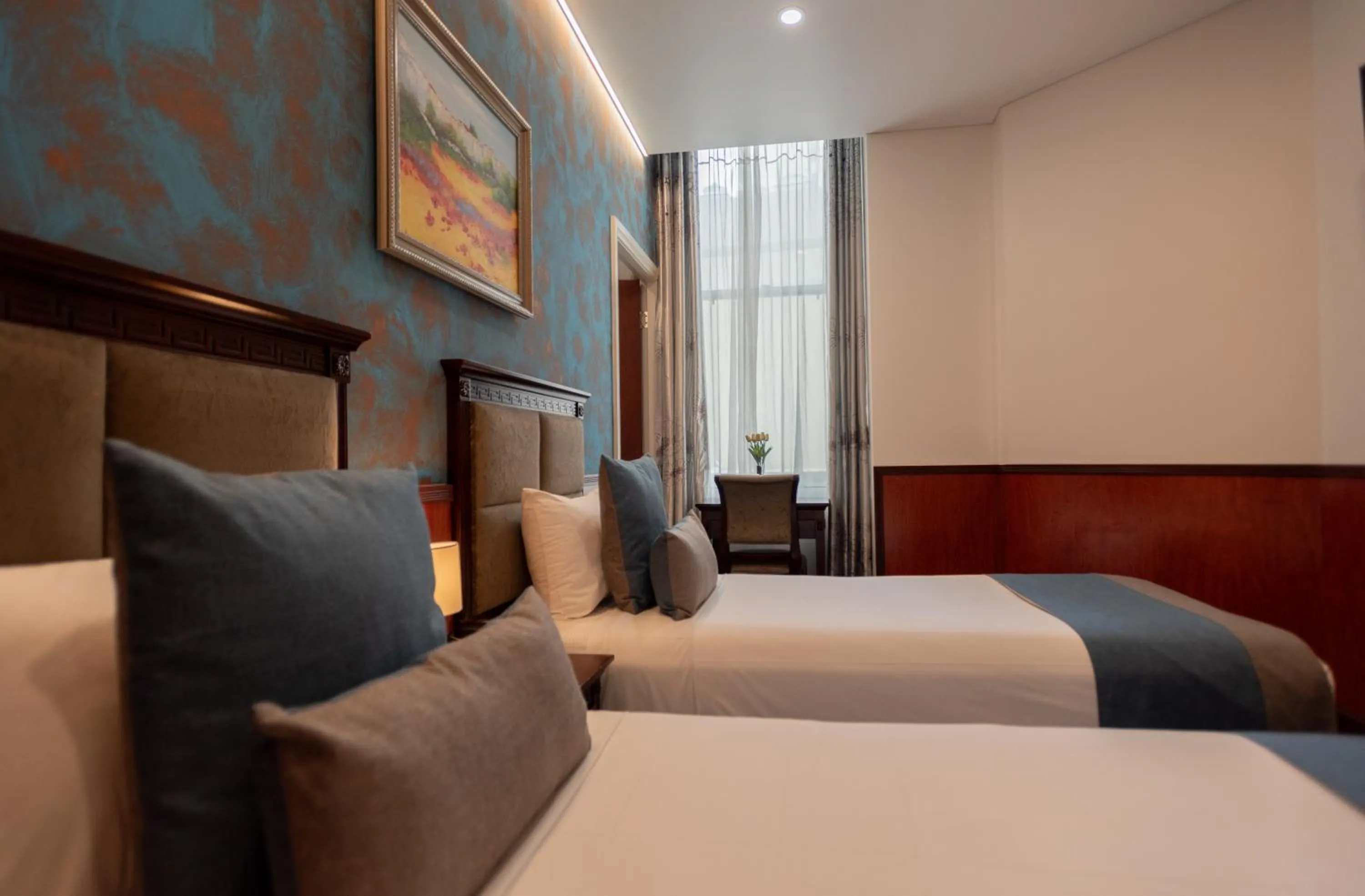 Bed in YEHS Hotel Sydney CBD