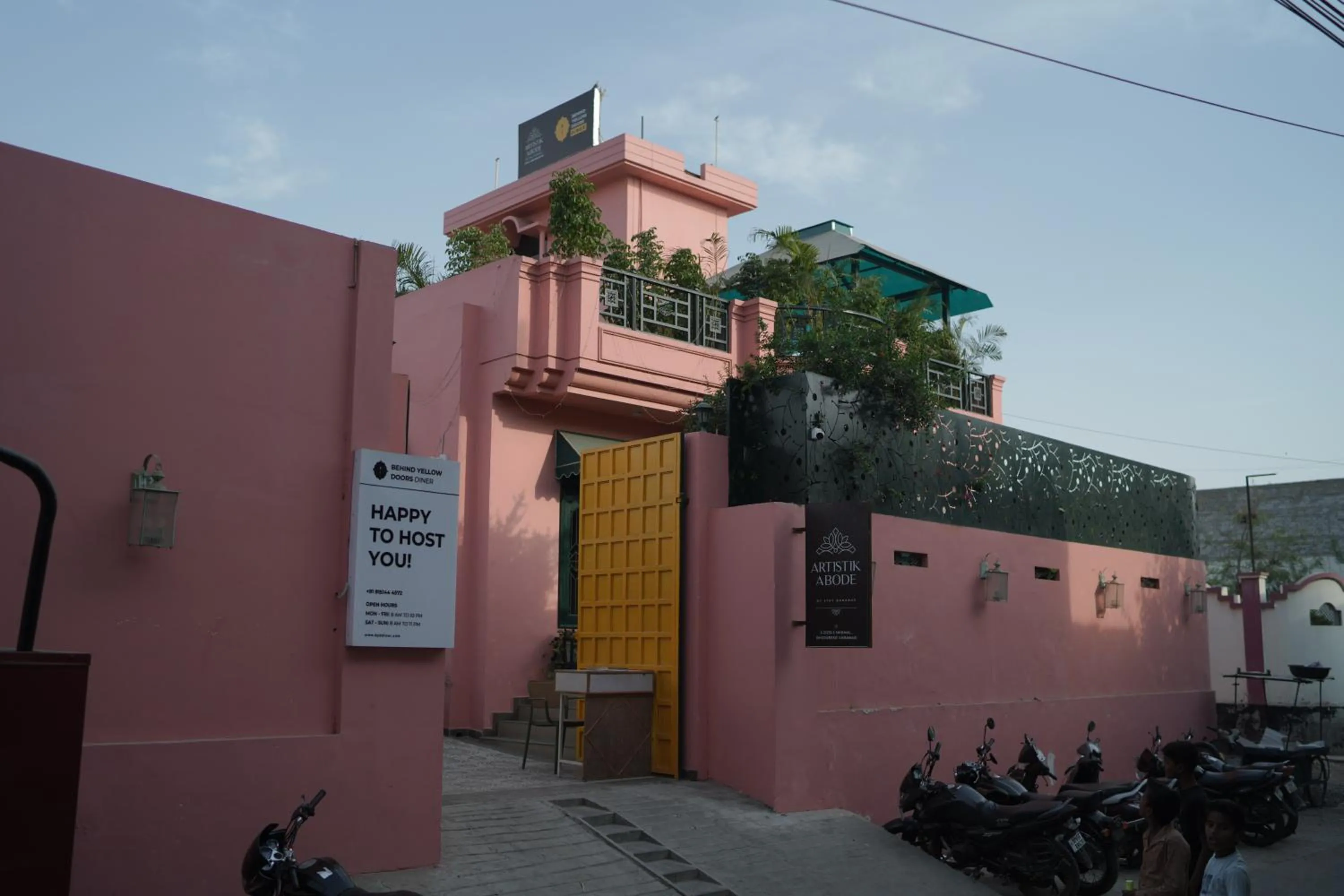 Property building in Artistik Abode by Stay Banaras