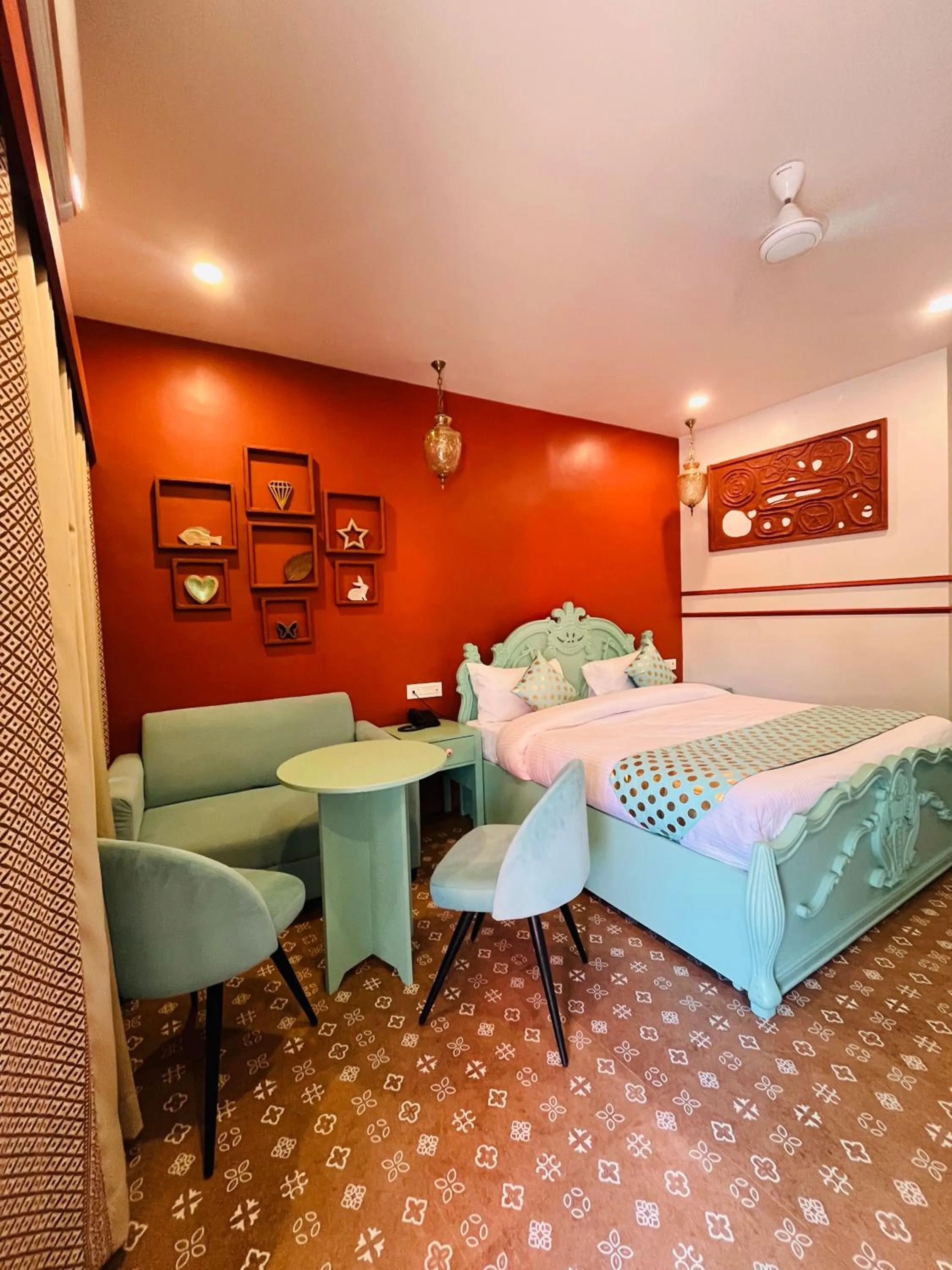 Bed in Artistik Abode by Stay Banaras