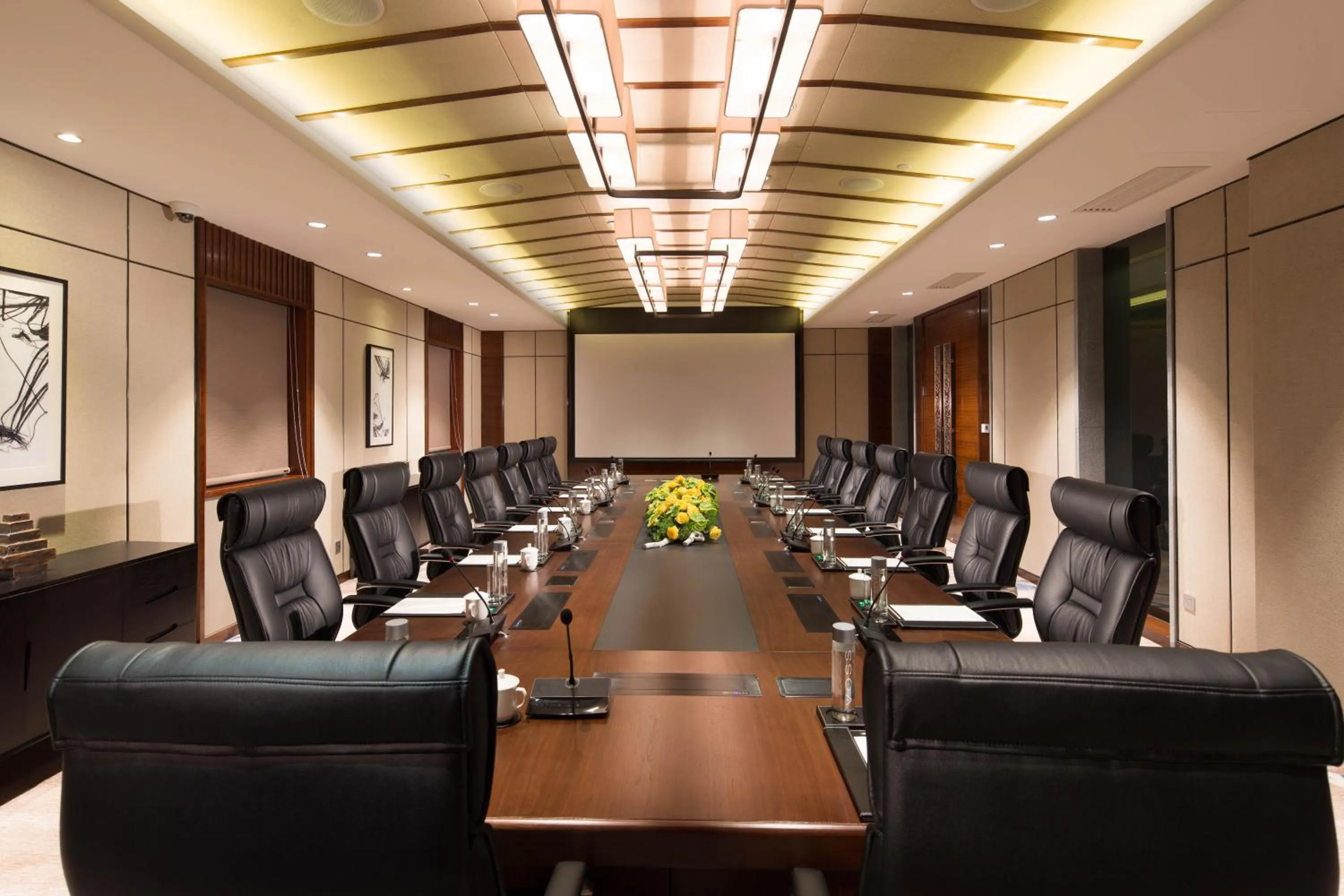 Meeting/conference room in Cheery Dragon Canal Hotel Hangzhou - Intangible Cultural Heritage Hotel
