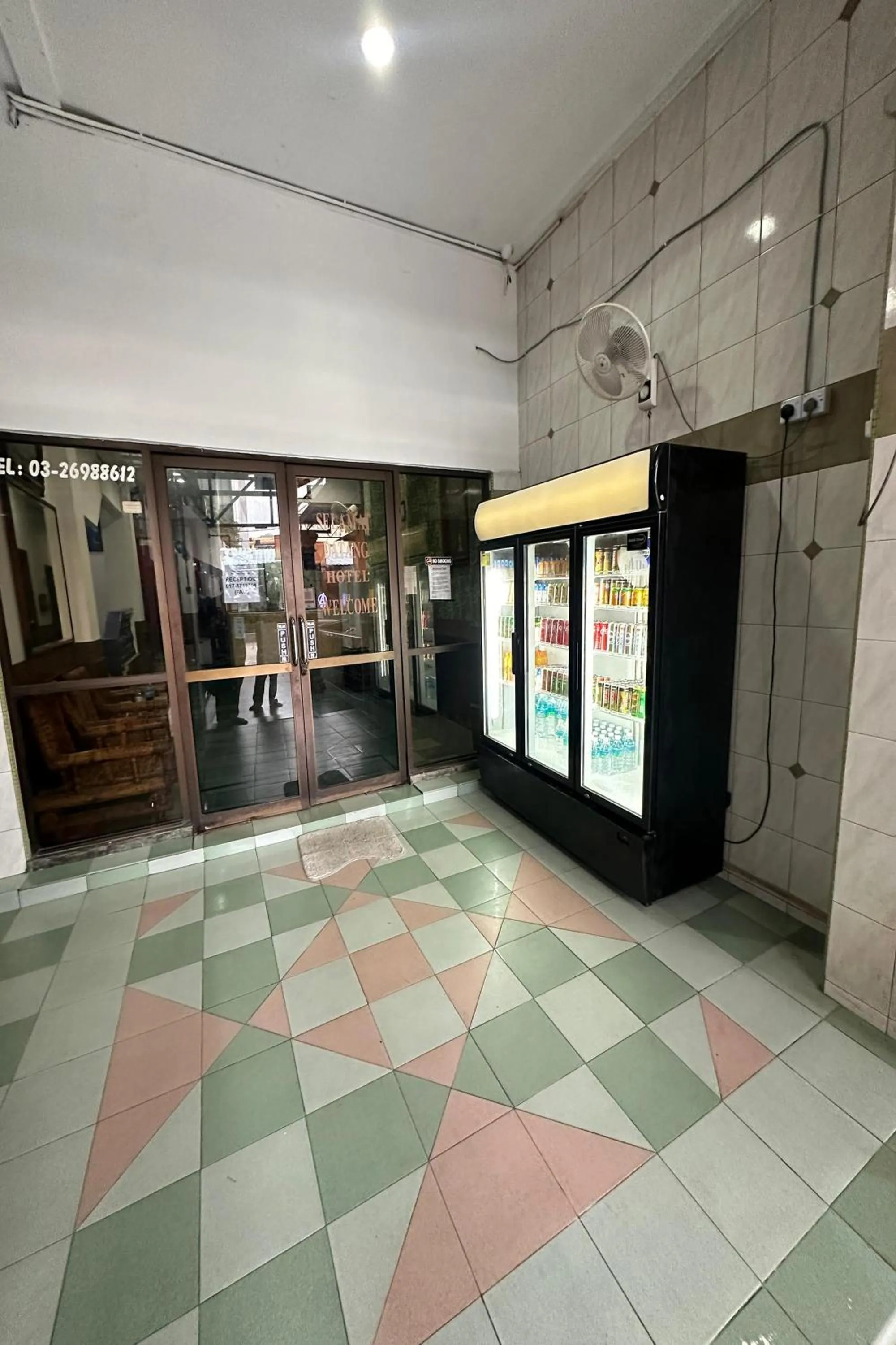 Facade/entrance in 98 Inn BilikXpert at Chow Kit