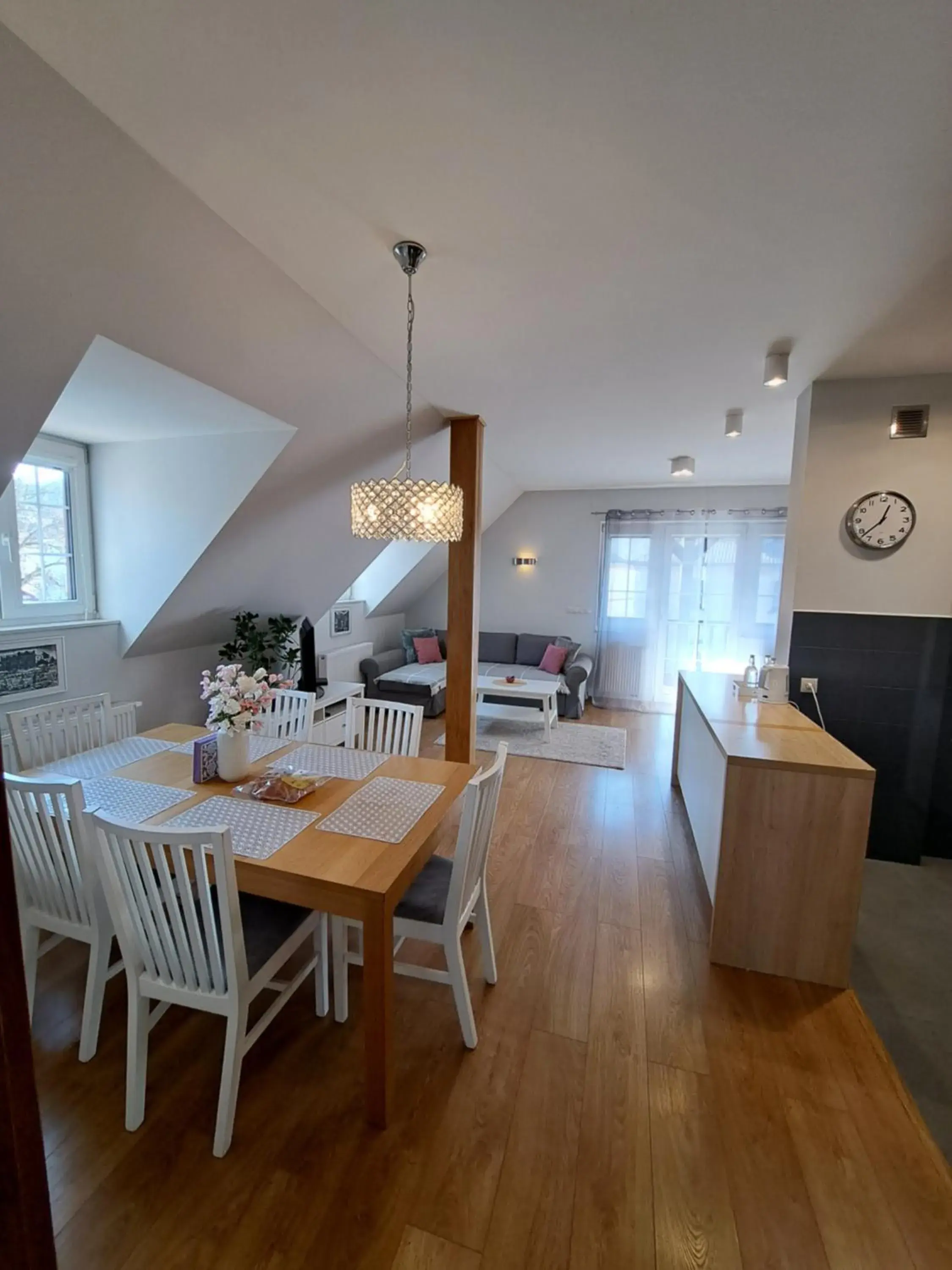 APARTAMENTY TUŹNIKOWIE APARTAMENTY TUŹNIKOWIE