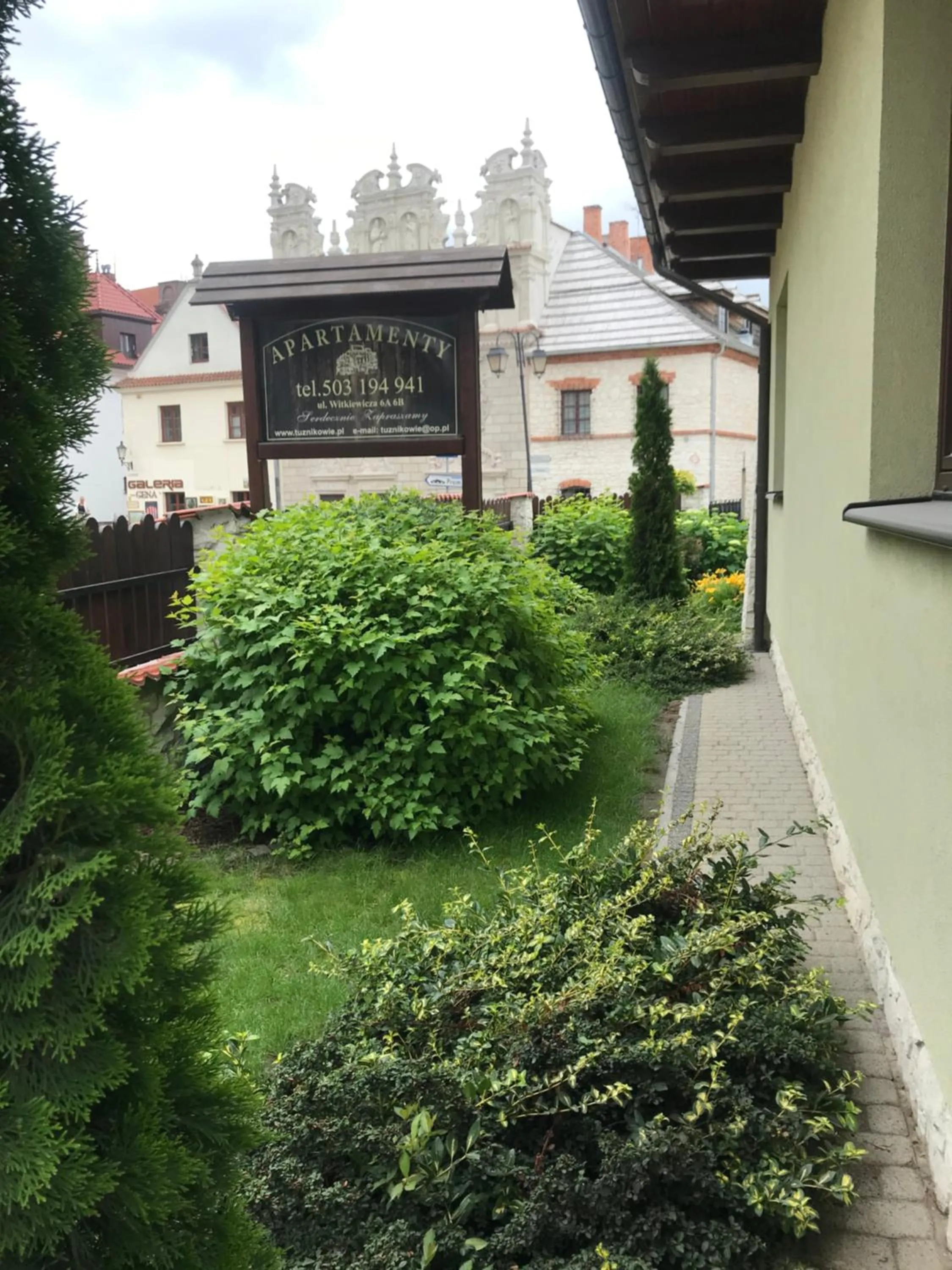 Garden in APARTAMENTY TUŹNIKOWIE