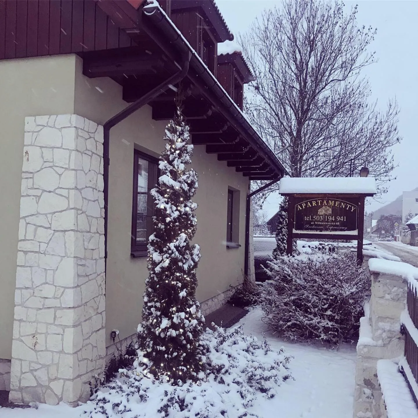 APARTAMENTY TUŹNIKOWIE