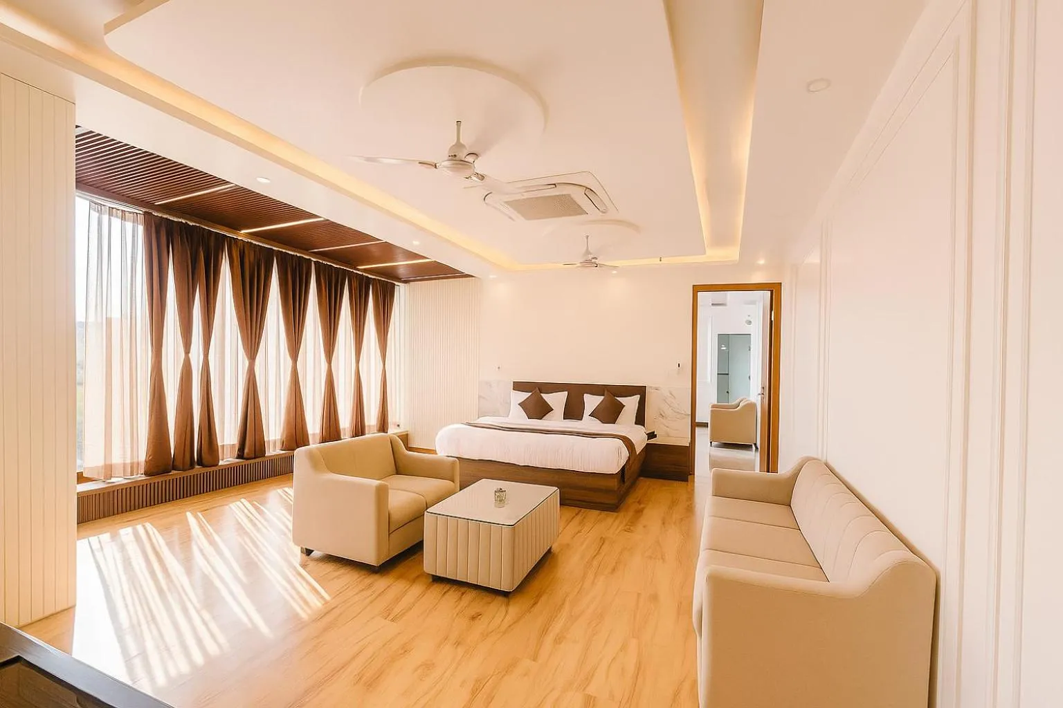 Manglam Inn