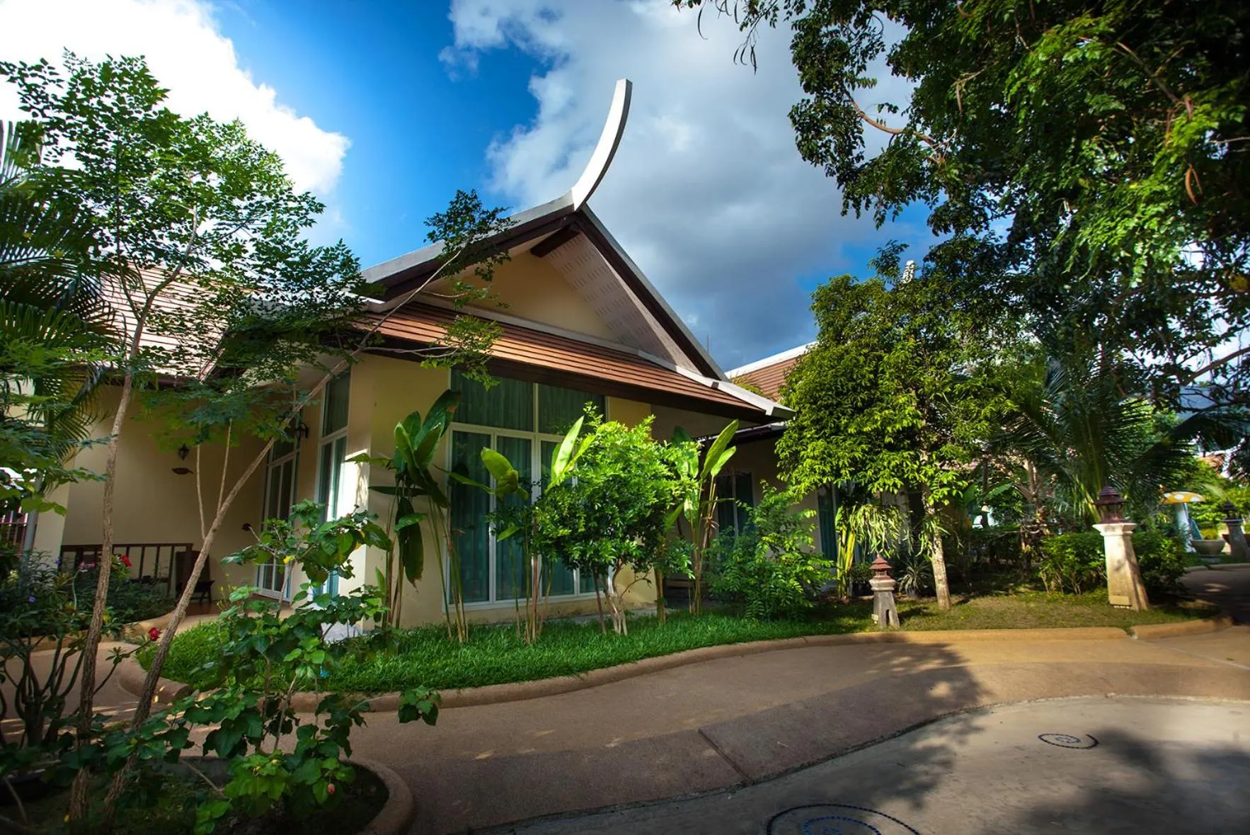 Garden in Pattra Vill Resort