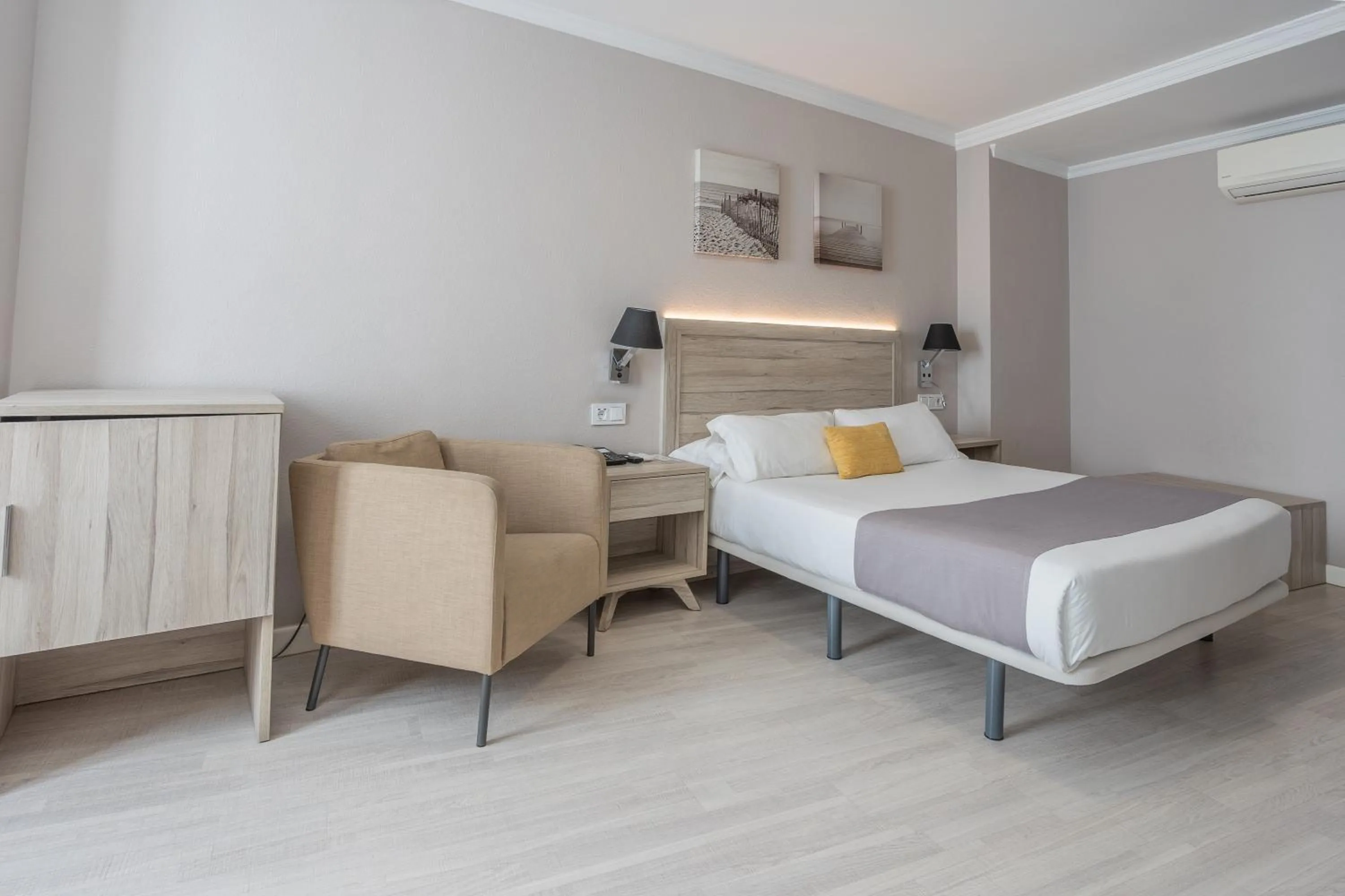 Bed in Hotel Villa de Verín