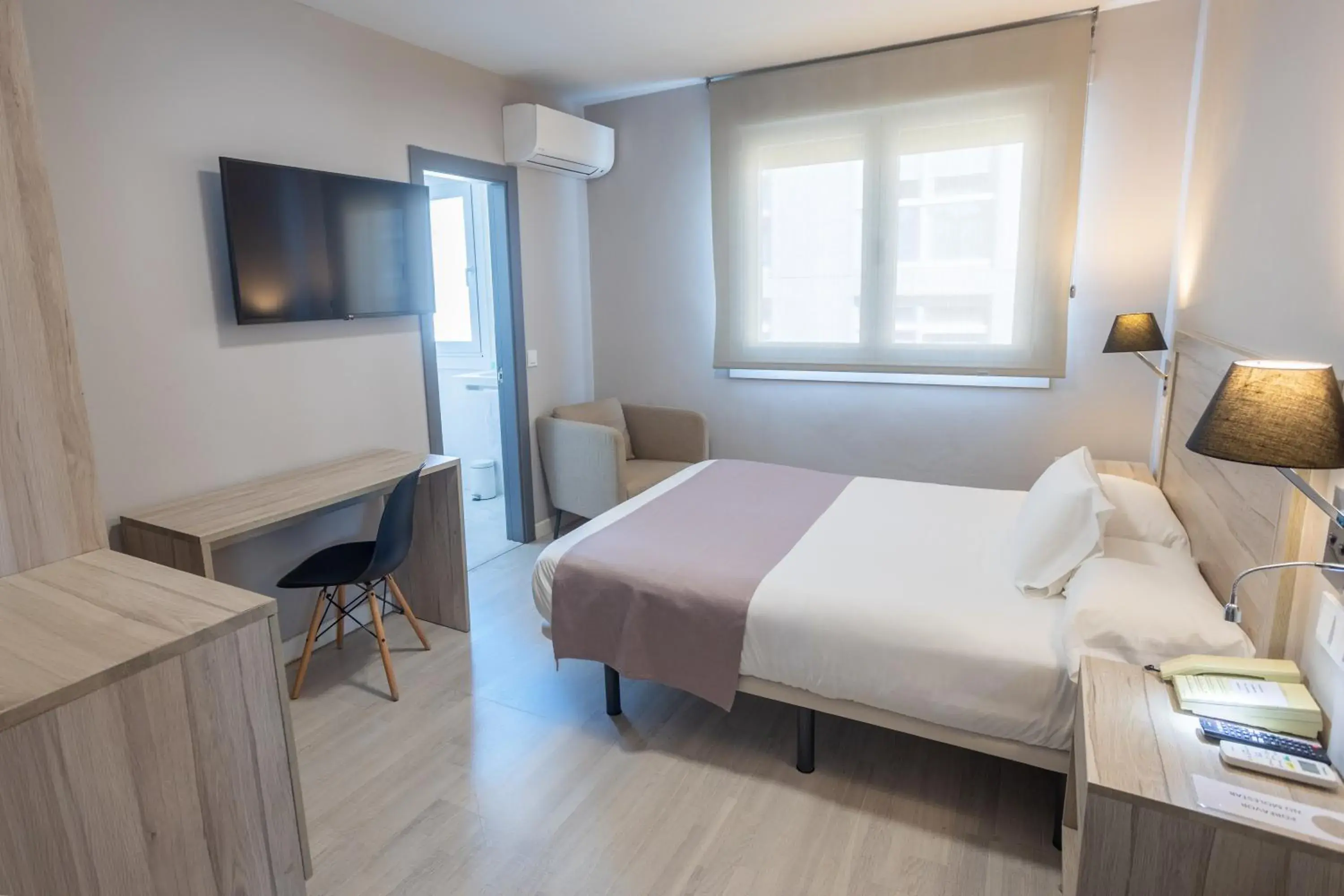 Single Room in Hotel Villa de Verín Single Room in Hotel Villa de Verín