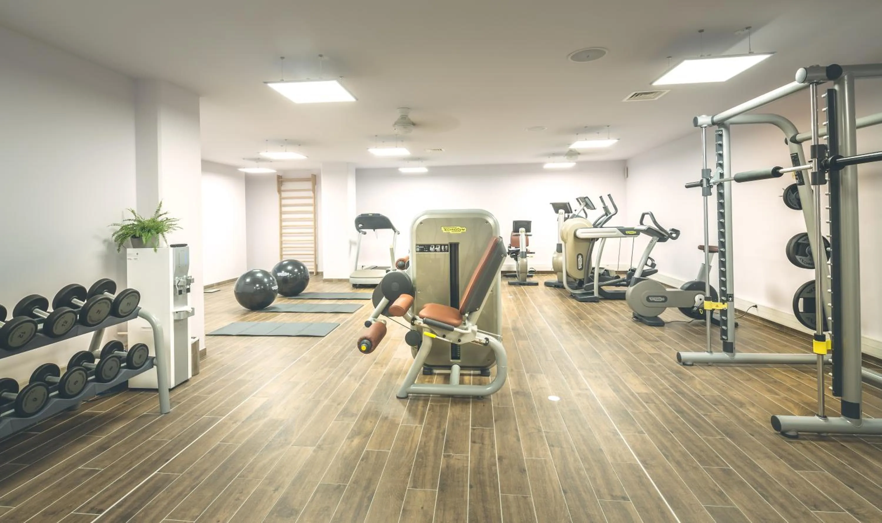 Fitness centre/facilities in Akoya Hotel & Spa